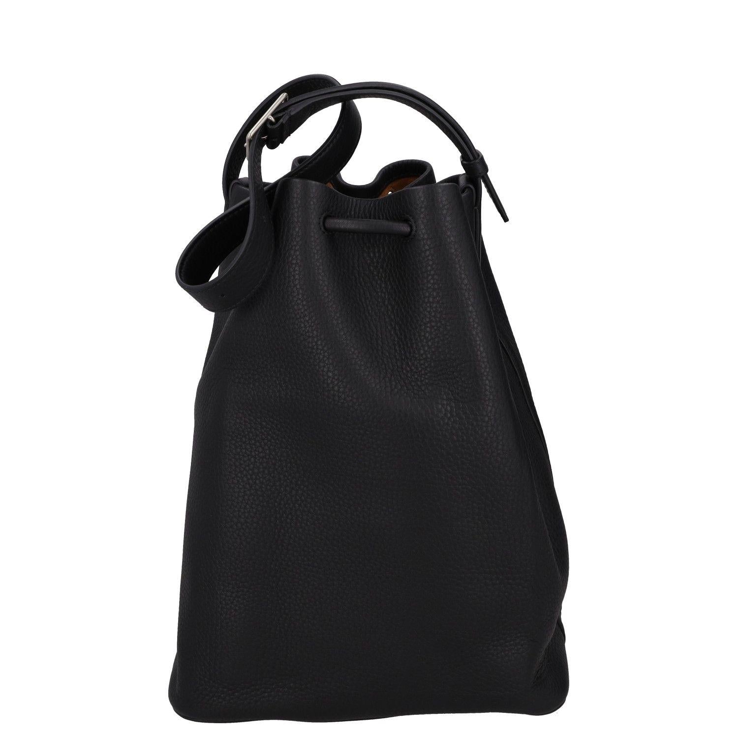 Casasola Large Leather Bucket Bag