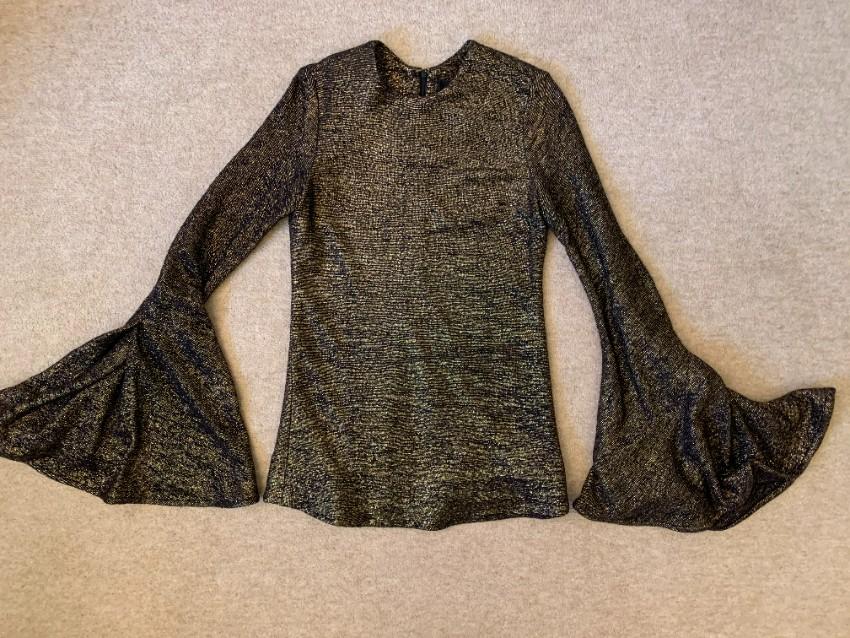 Ellery Flute Sleeve Inception Black/Gold Top