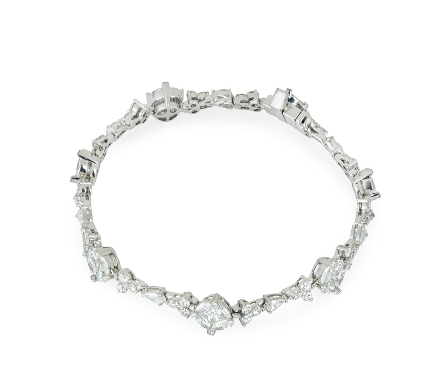 18ct white gold & white diamond bracelet 6.77TDW