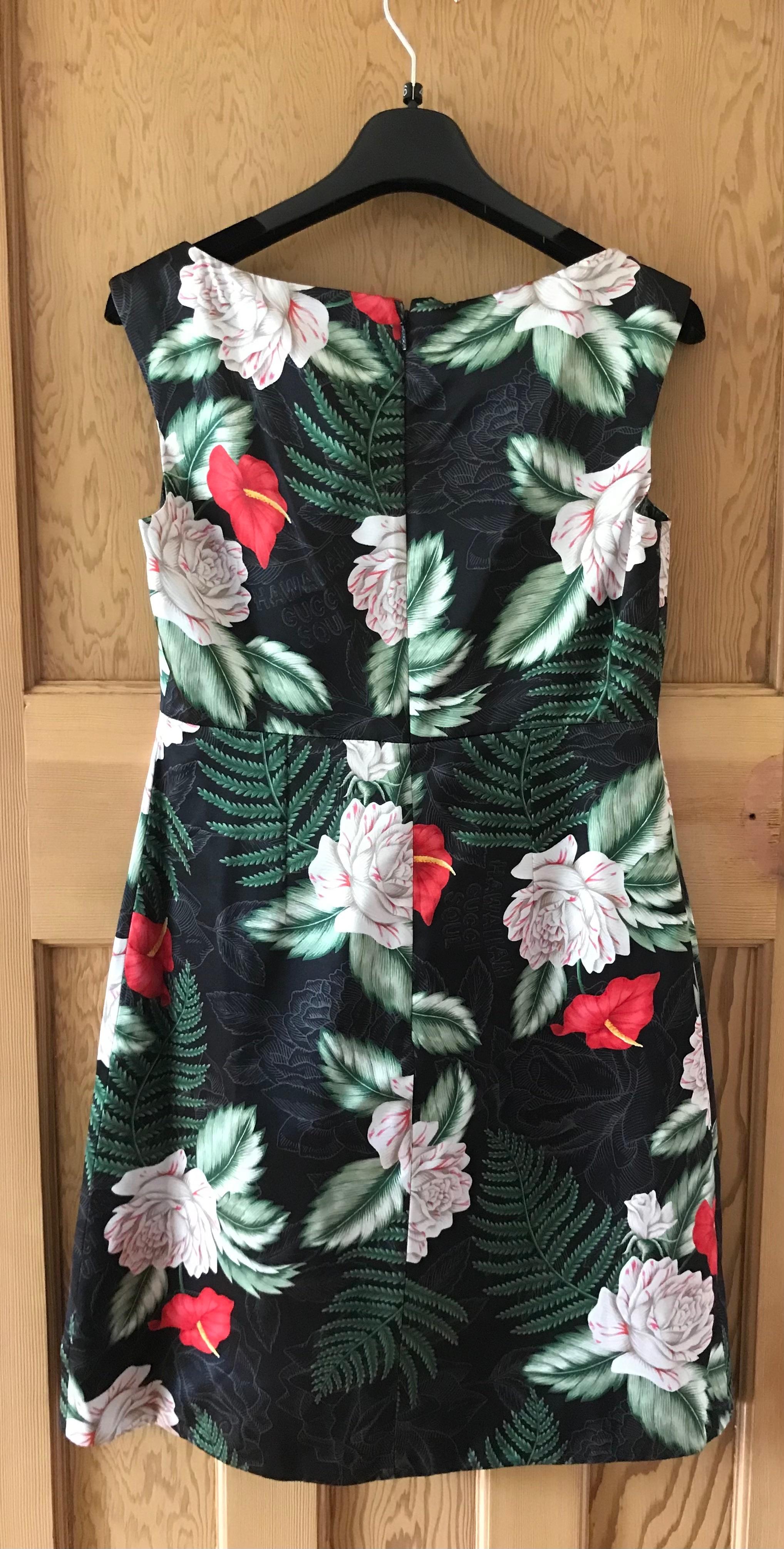 Hawaiin Printed Black Silk Sleeveless Dress