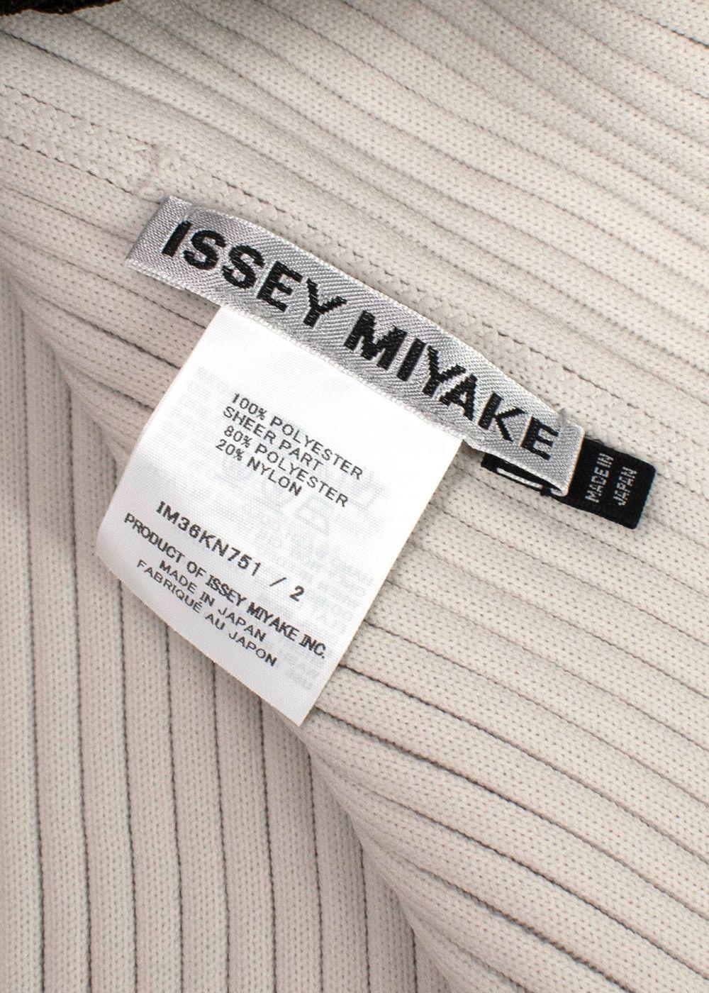 Issey Miyake Technical Jersey Pleated Colour-block Top
