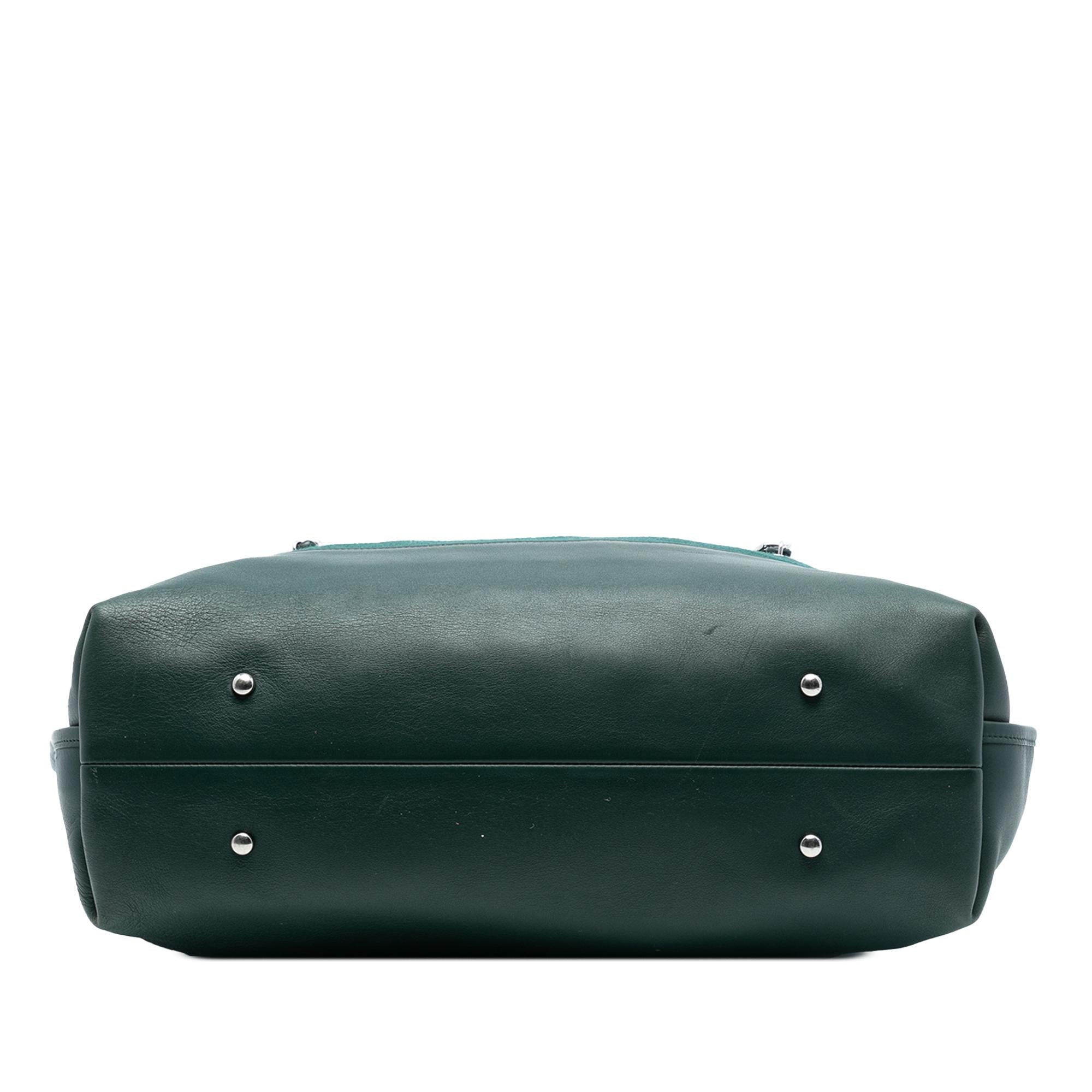 Chanel Extra Large Stitched Wool and Calfskin 31 Shopping BagChanel Green