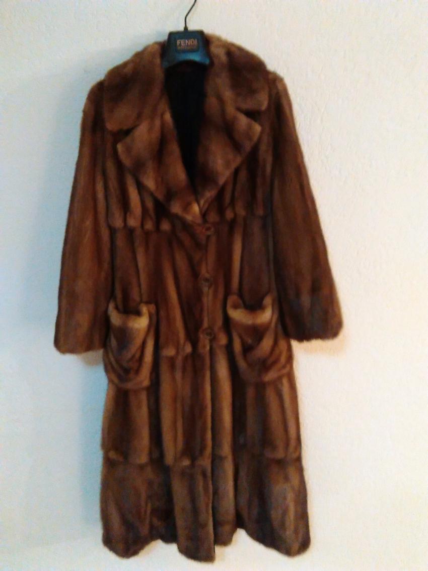 Fendi wild Mink Reversible Fur coat