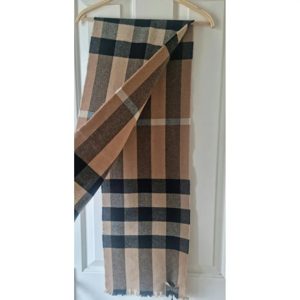 Burberry Cashmere Blend Check Scarf