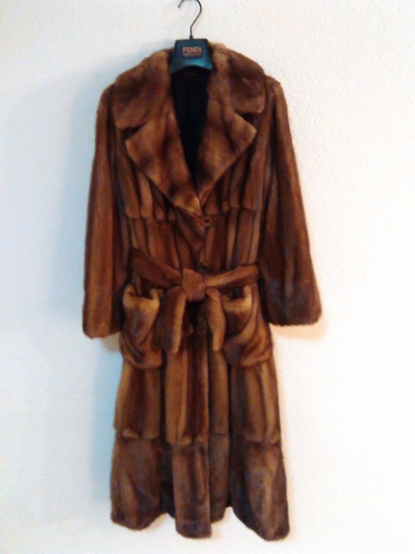 Fendi wild Mink Reversible Fur coat