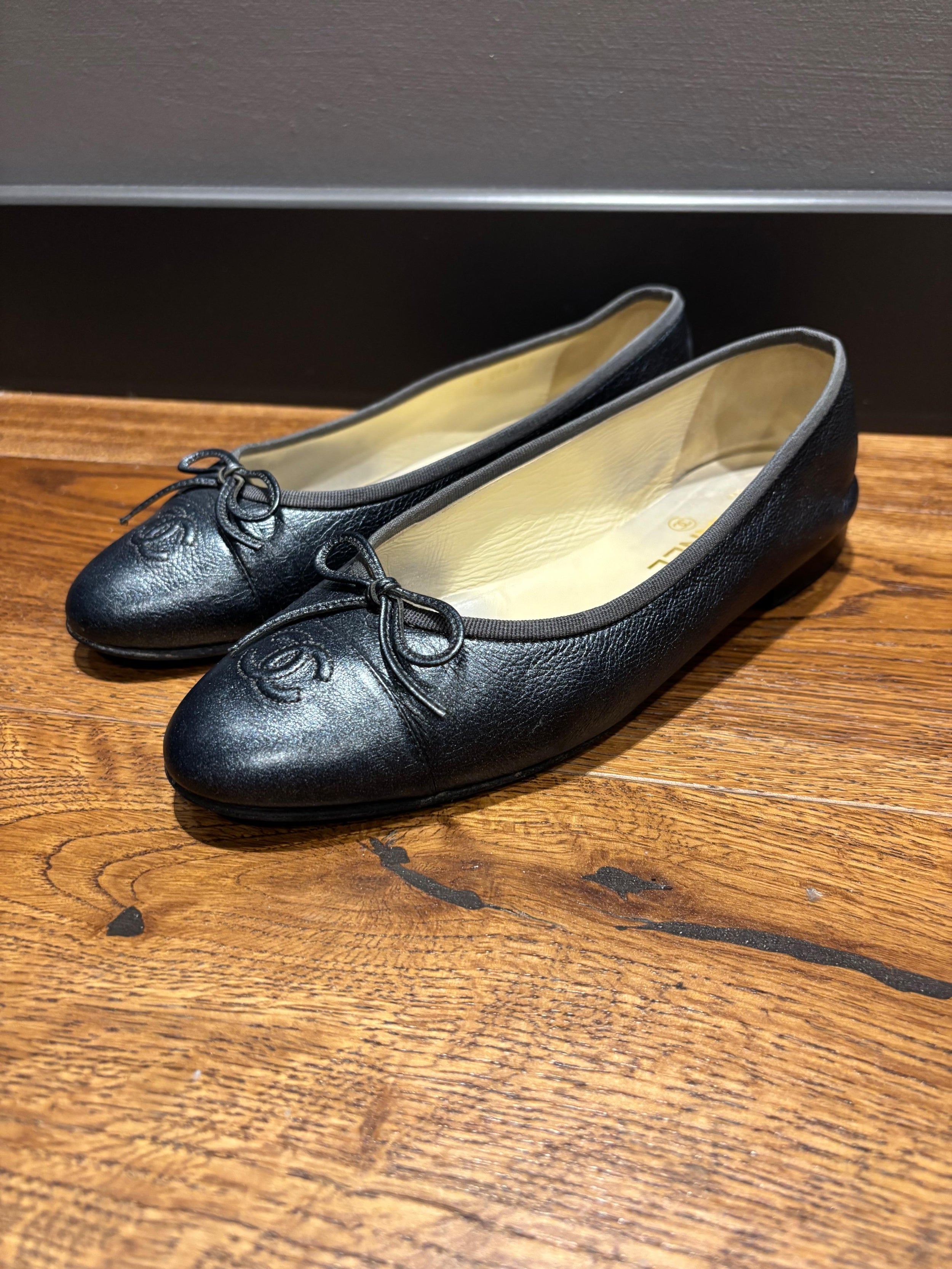 Chanel Navy Blue Leather Ballet Flats