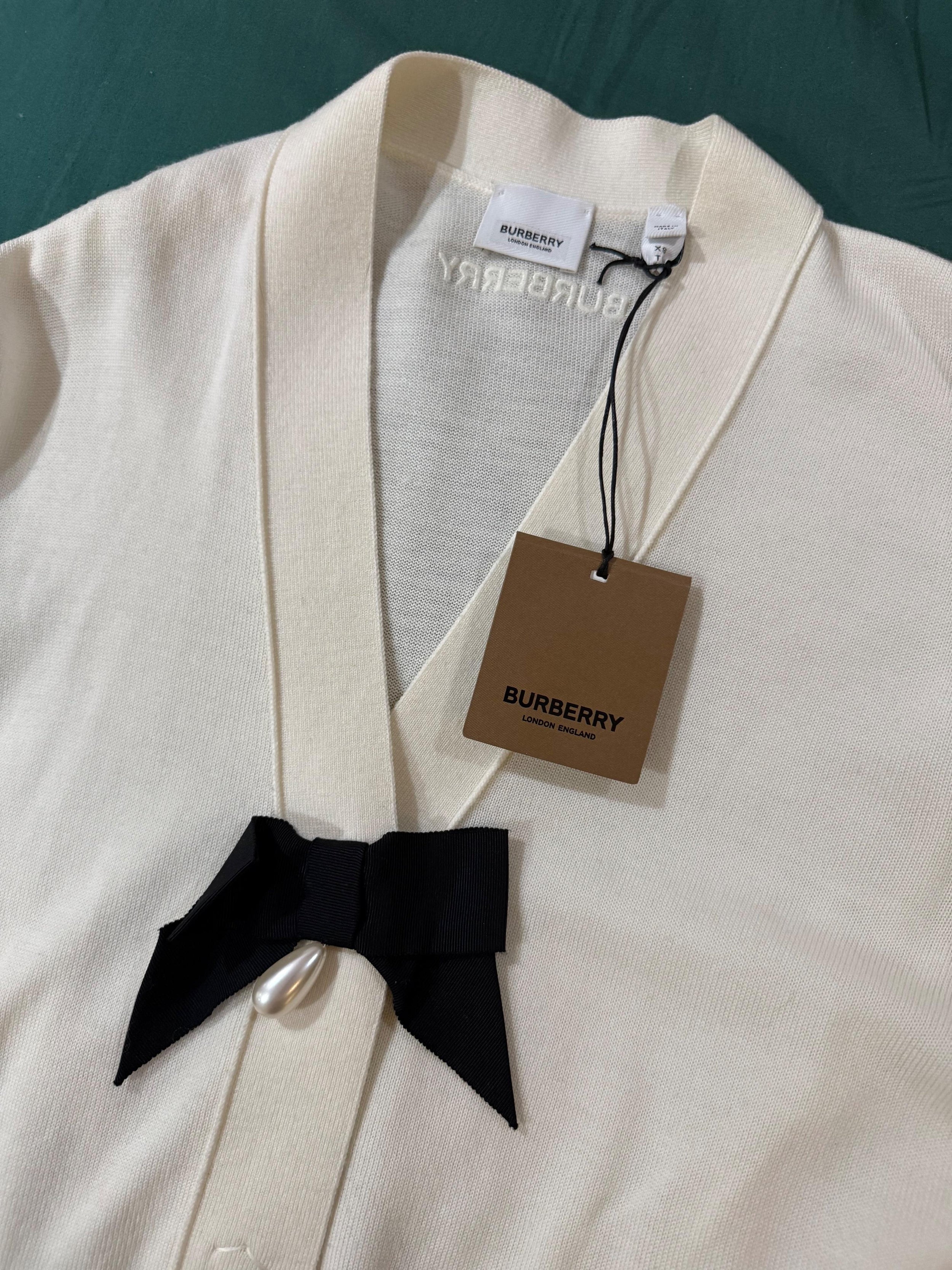 Burberry White  Bow and Pearl Detail Cardigan
