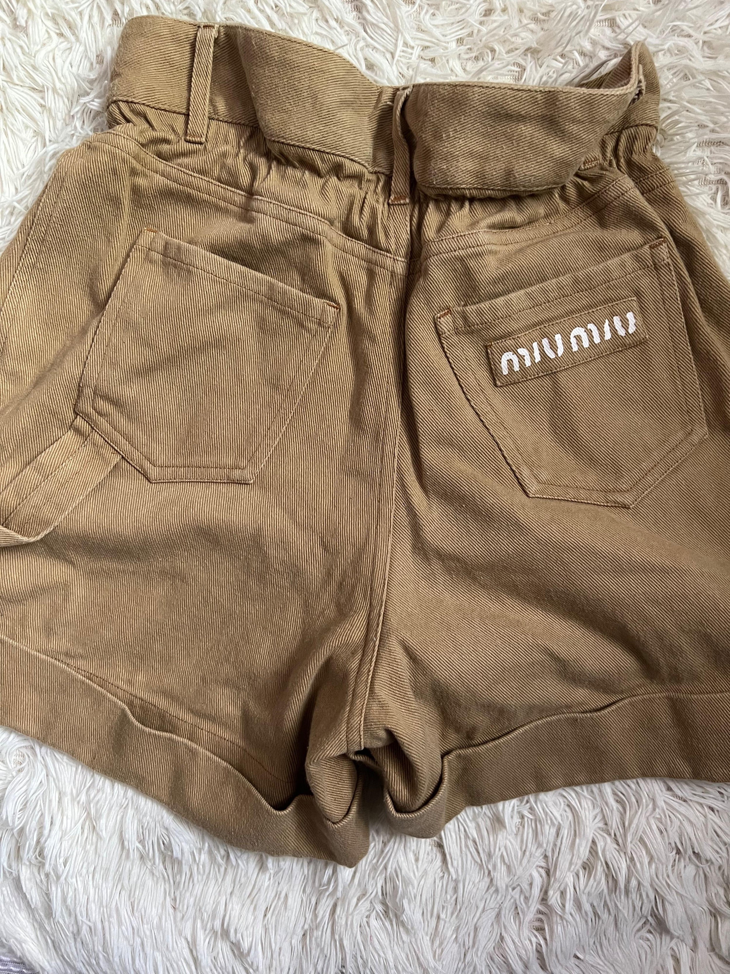 Elasticated Waist Tan Cotton Shorts