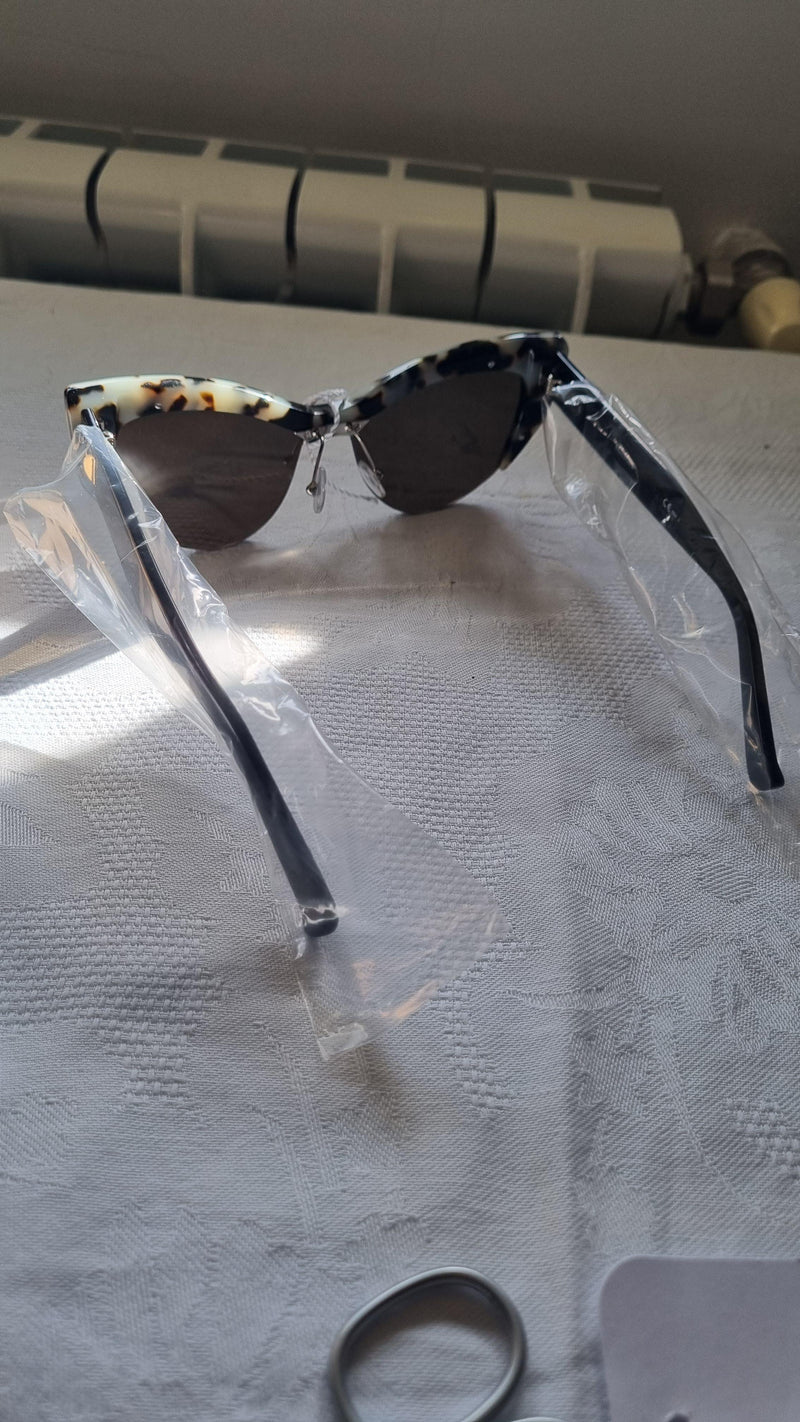 Max Mara Cat Eye Sunglasses