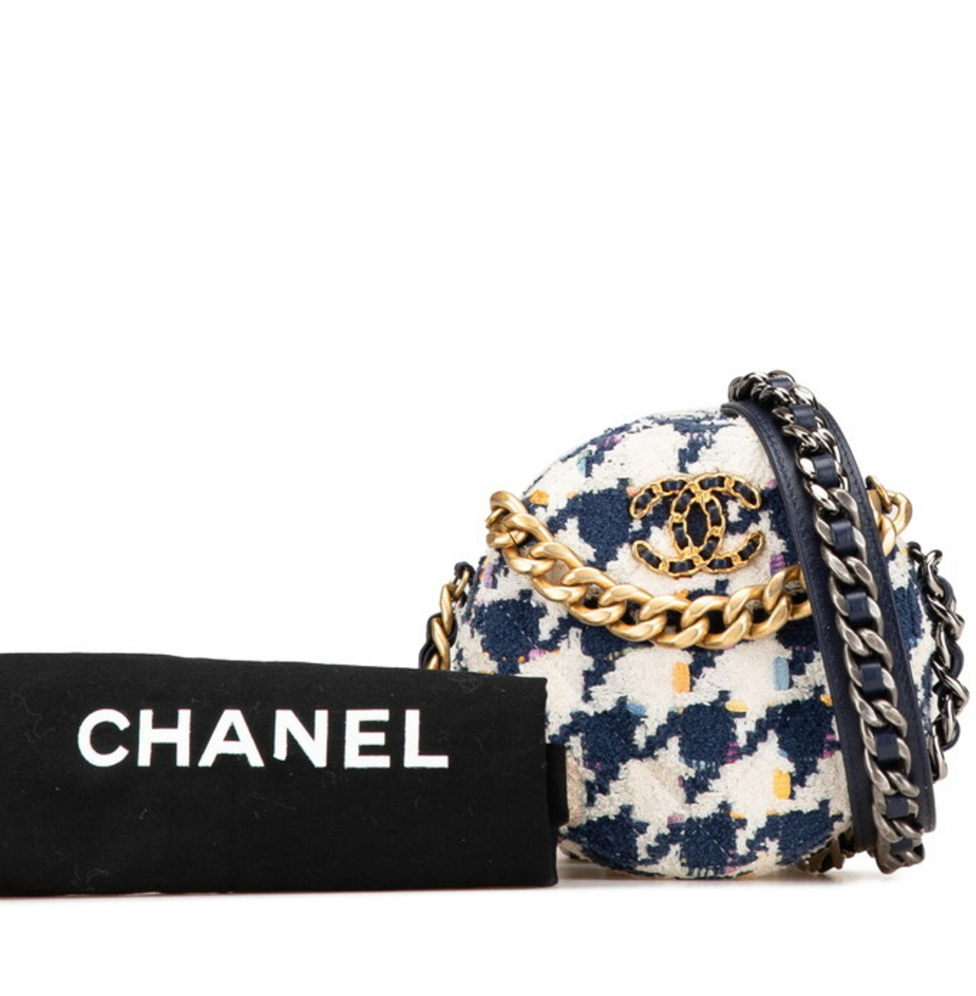 Chanel Navy and White 2020 Tweed 19 Round Clutch With Chain