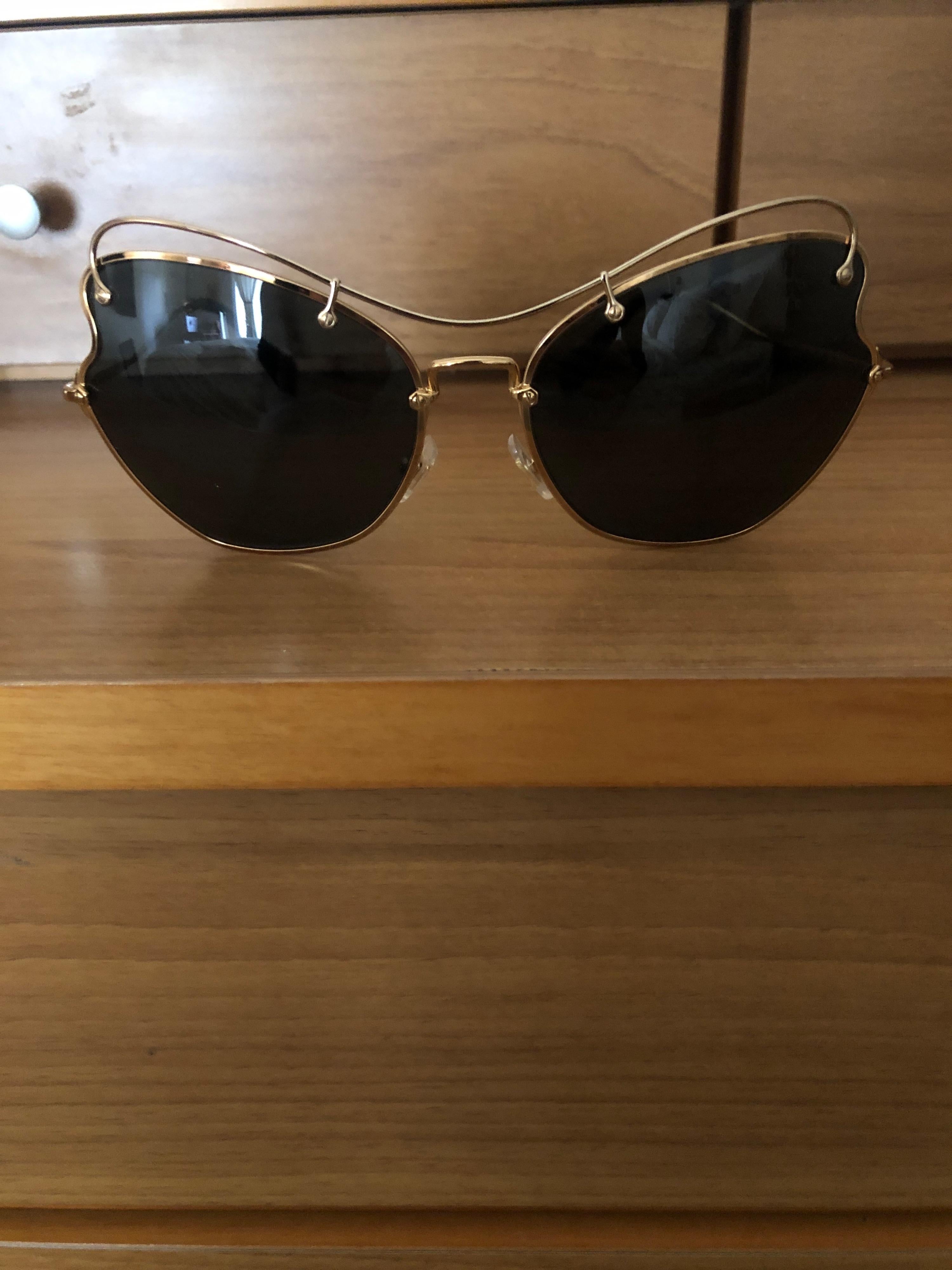 Metal Frame Cat Eye Sunglasses