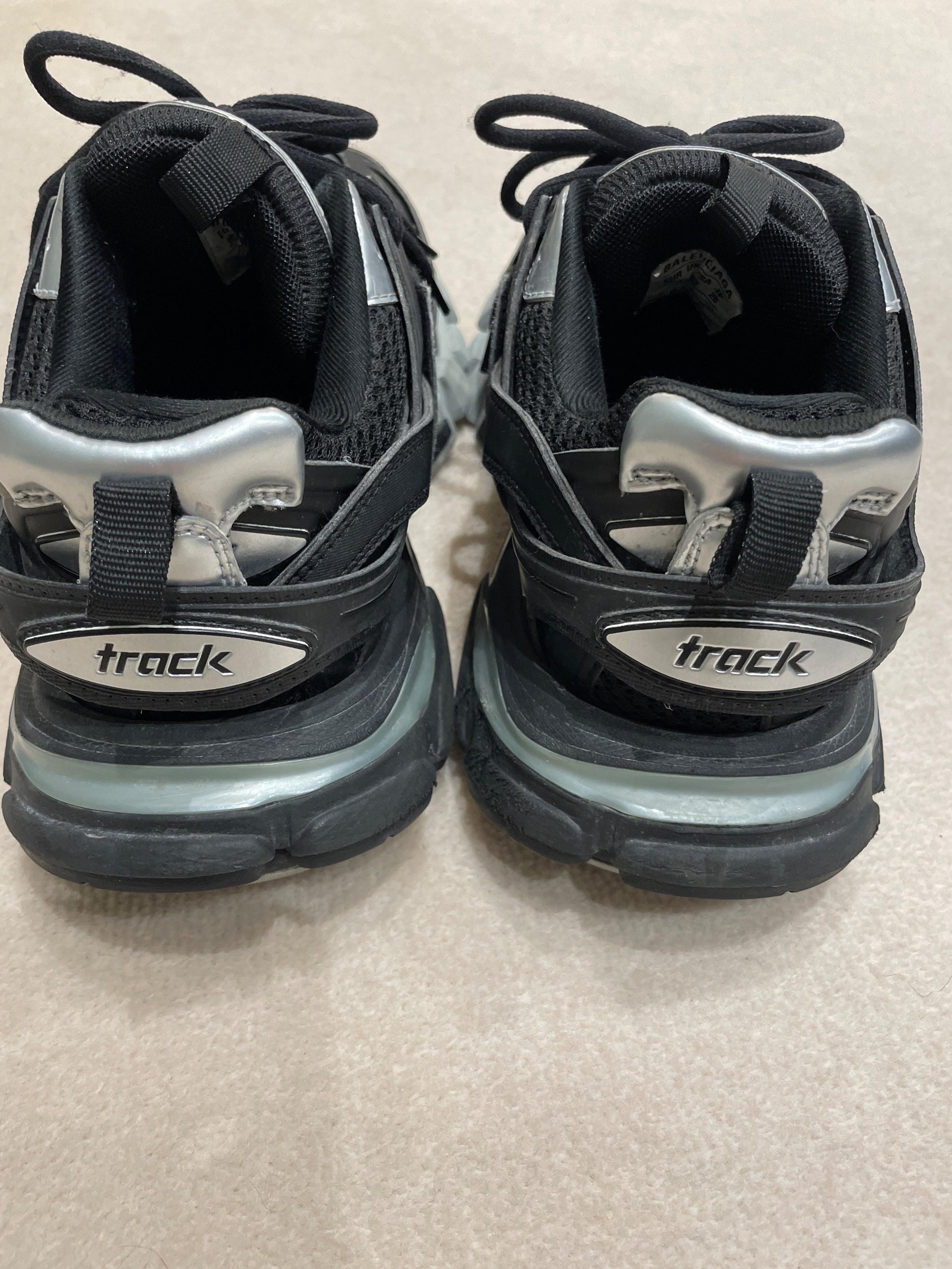 Balenciaga Black Track ld00 Trainers