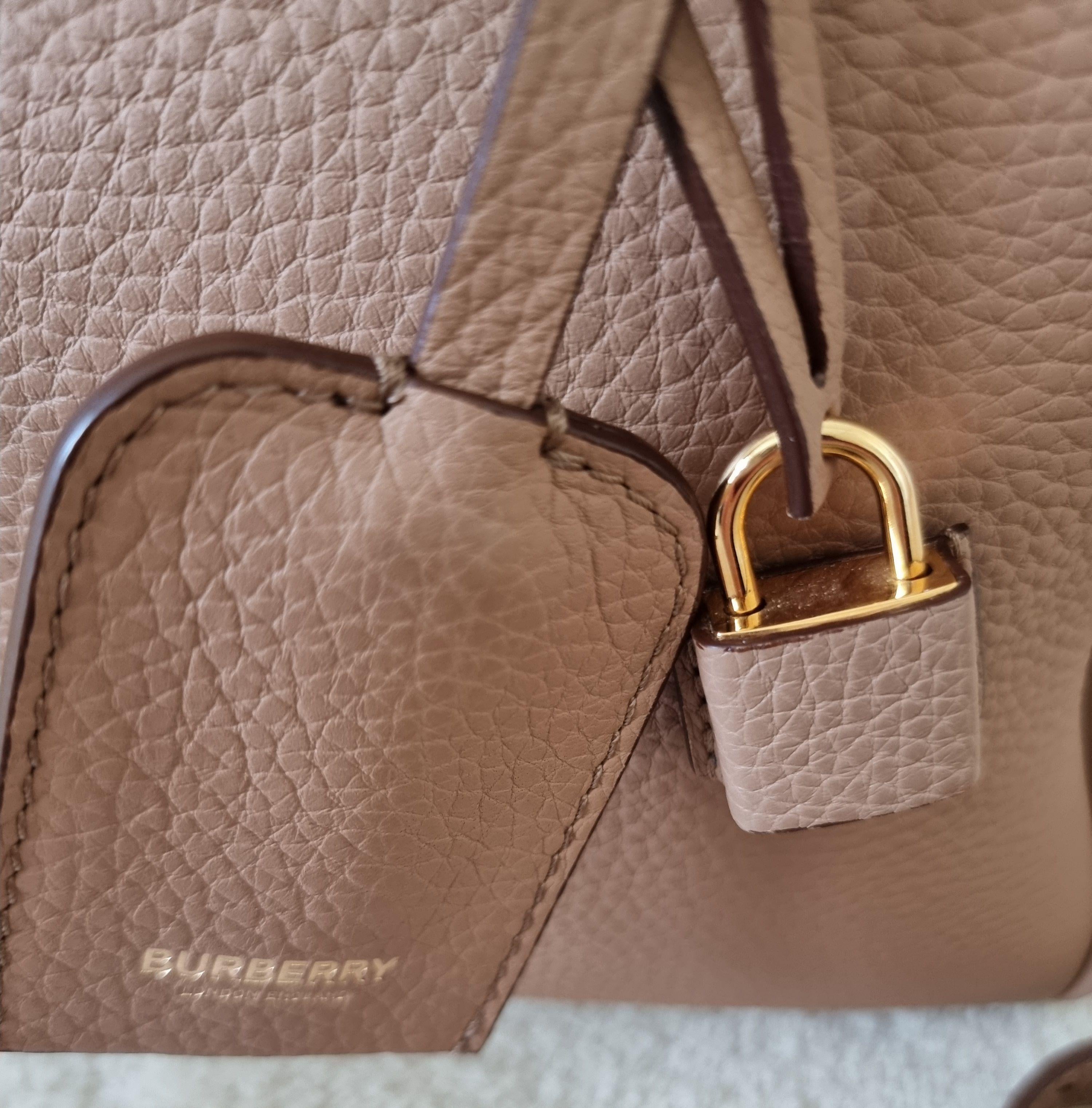 Medium Cube Bag - Biscuit