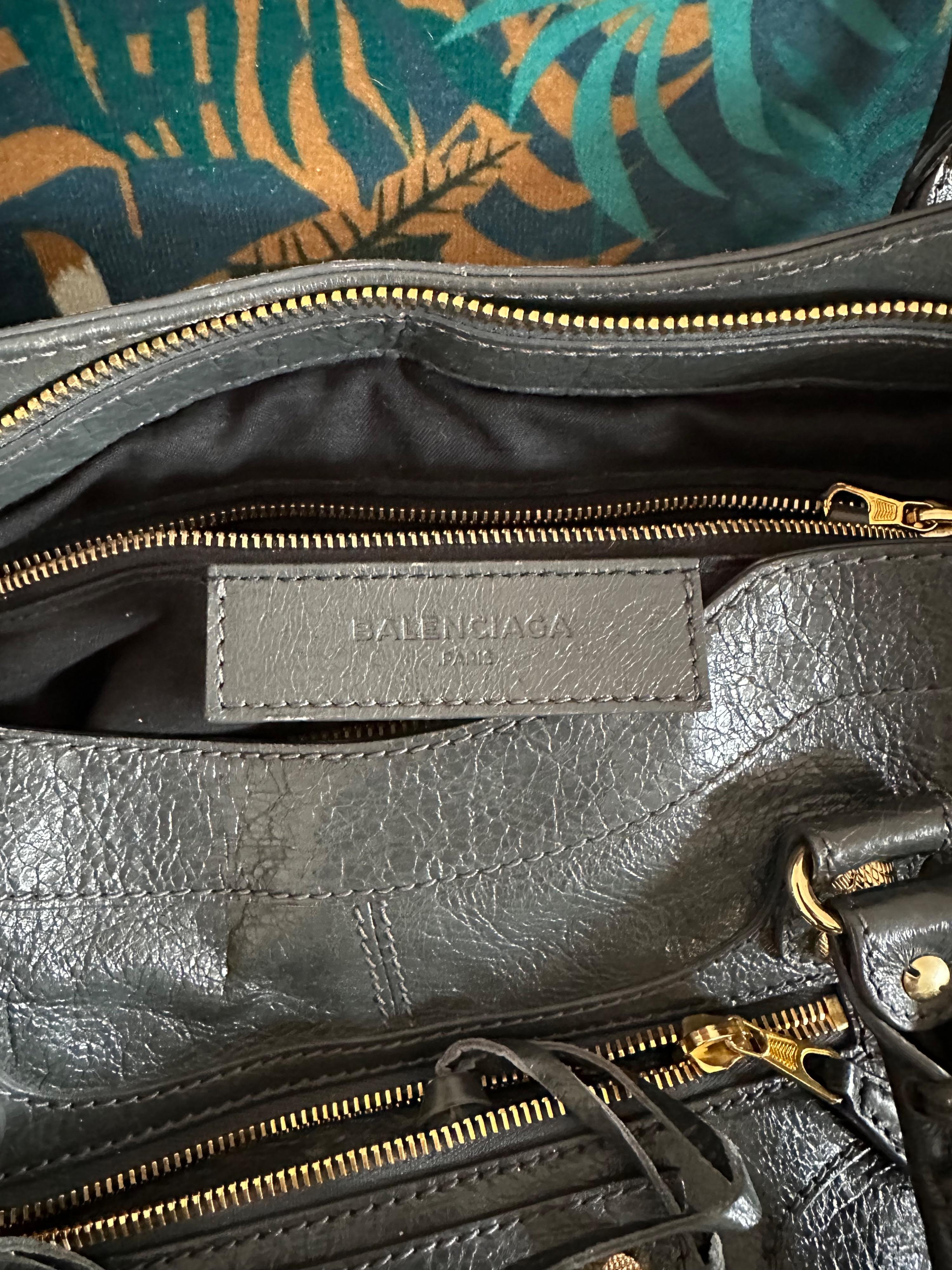 Gris Pyrite Giant 12 Monday Bag