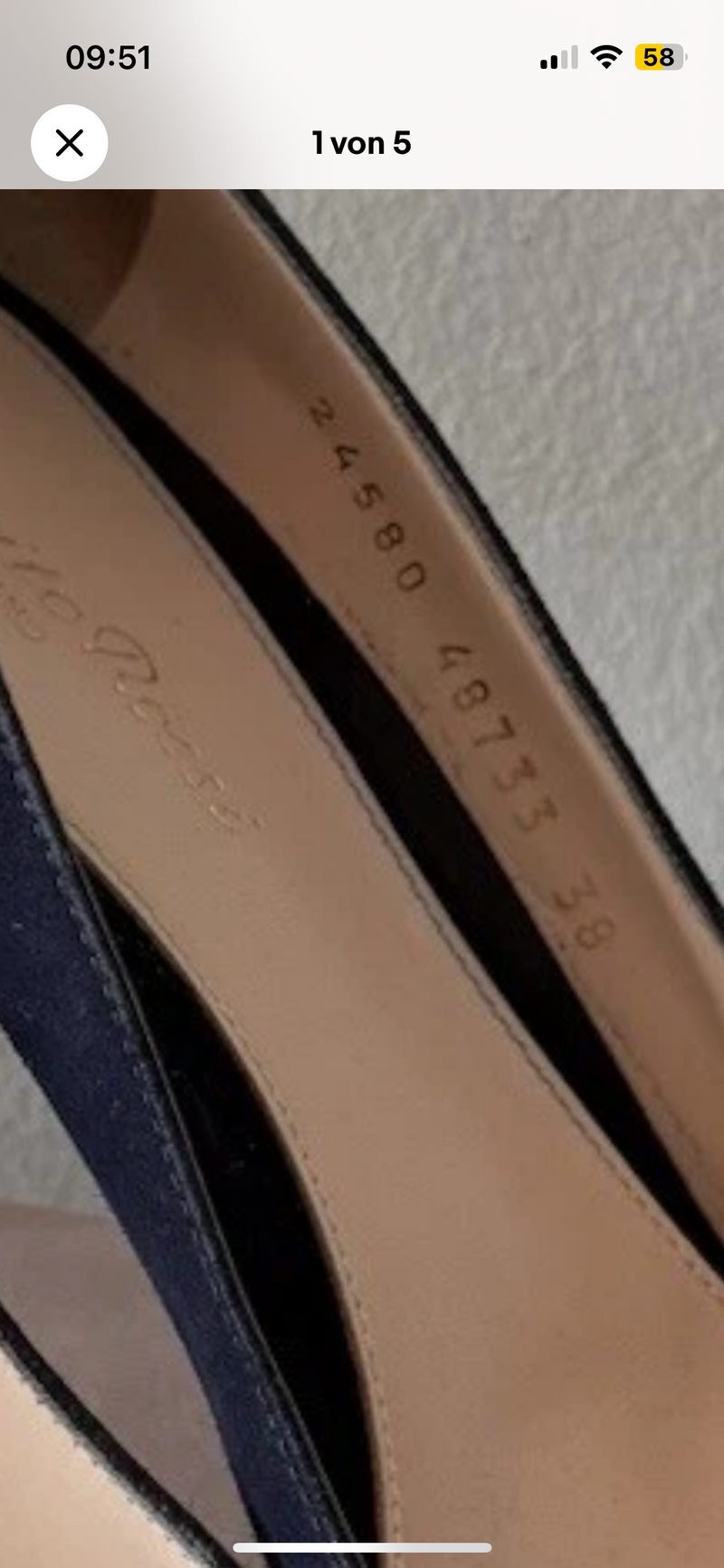 Gianvito Rossi Black Suede 85 Pumps