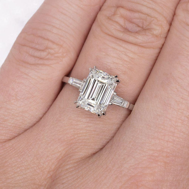 Verde 2ct Emerald Cut Lab Grown IGI Diamond Ring
