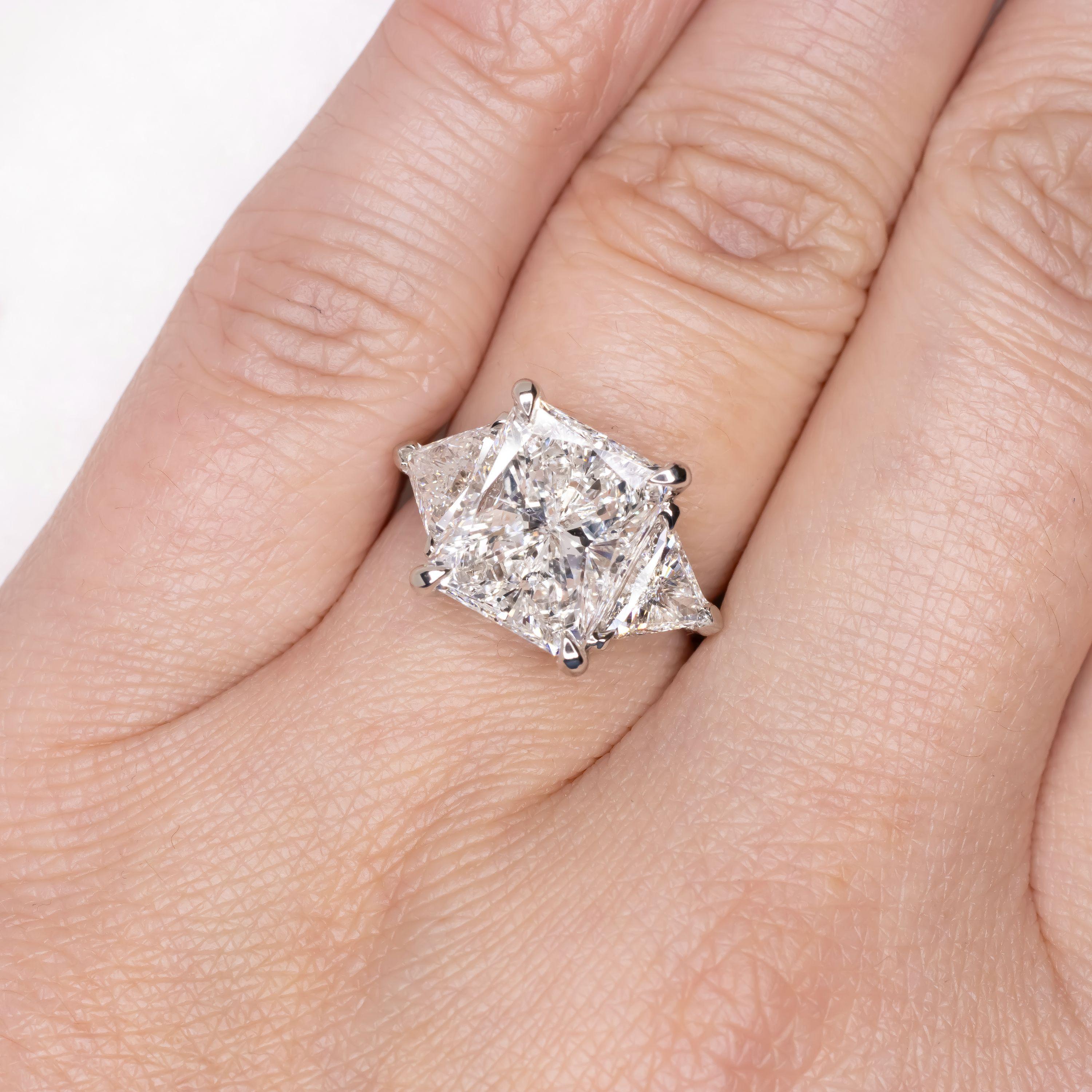 Verde 4ct IGI Lab-grown Radiant Cut G Colour Diamond Ring