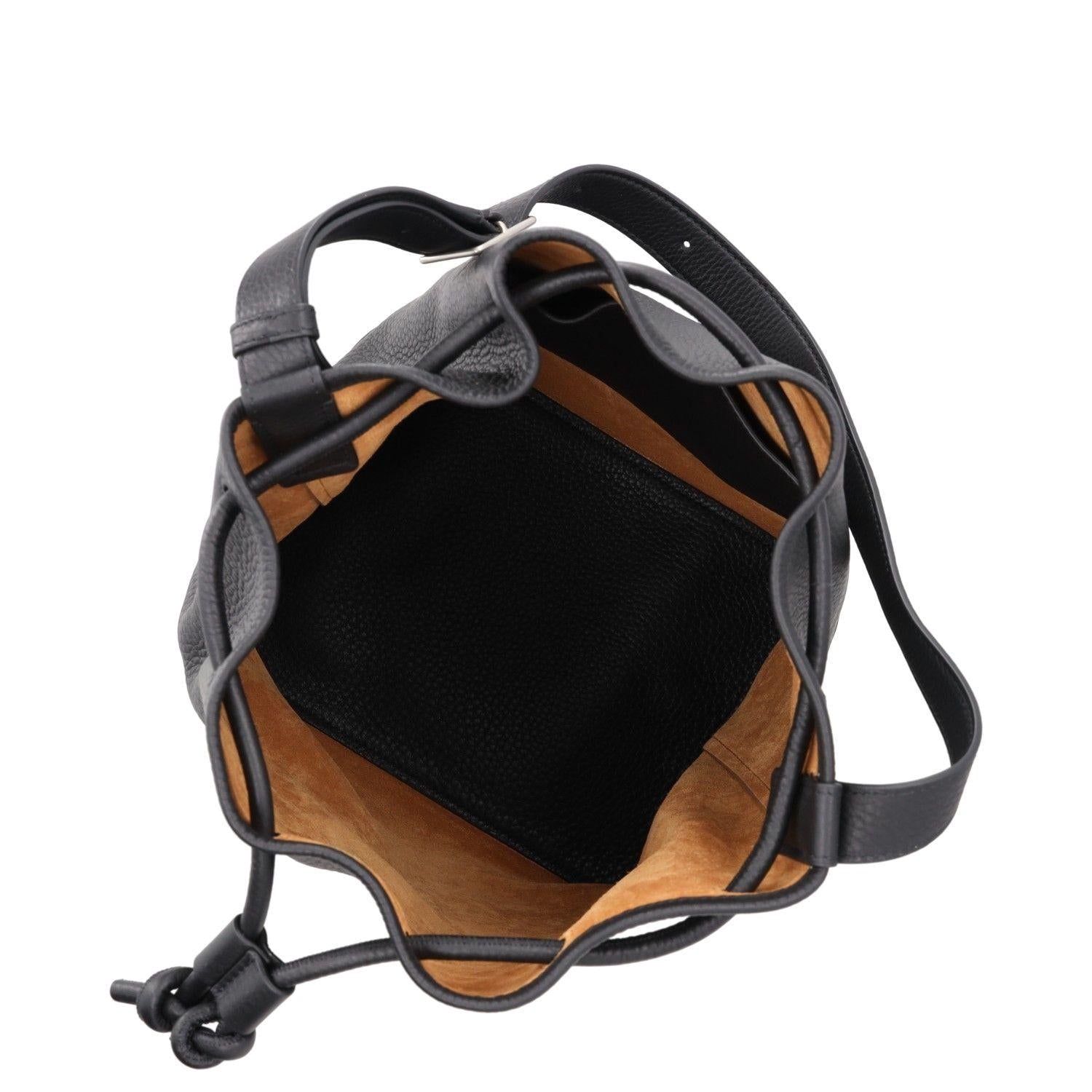 Casasola Large Leather Bucket Bag