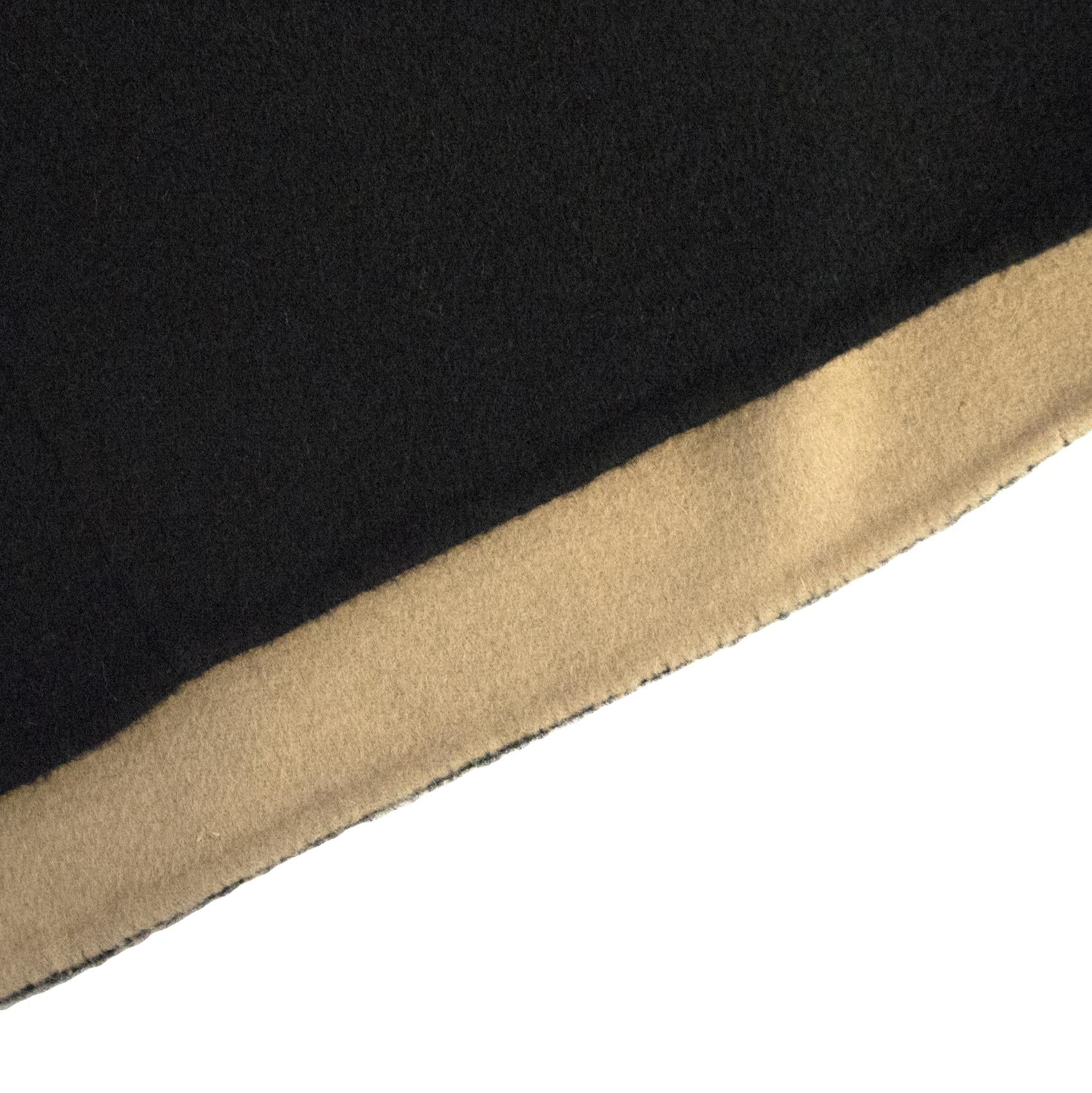 Episode Black woollen skirt