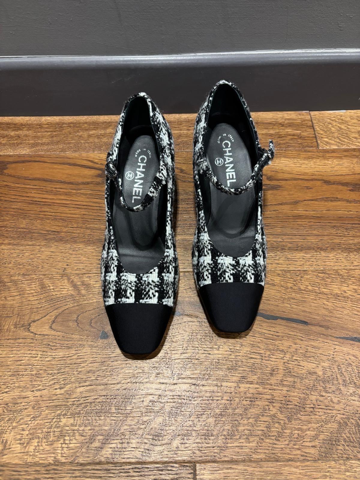 Chanel Tweed Mary Jane Heels