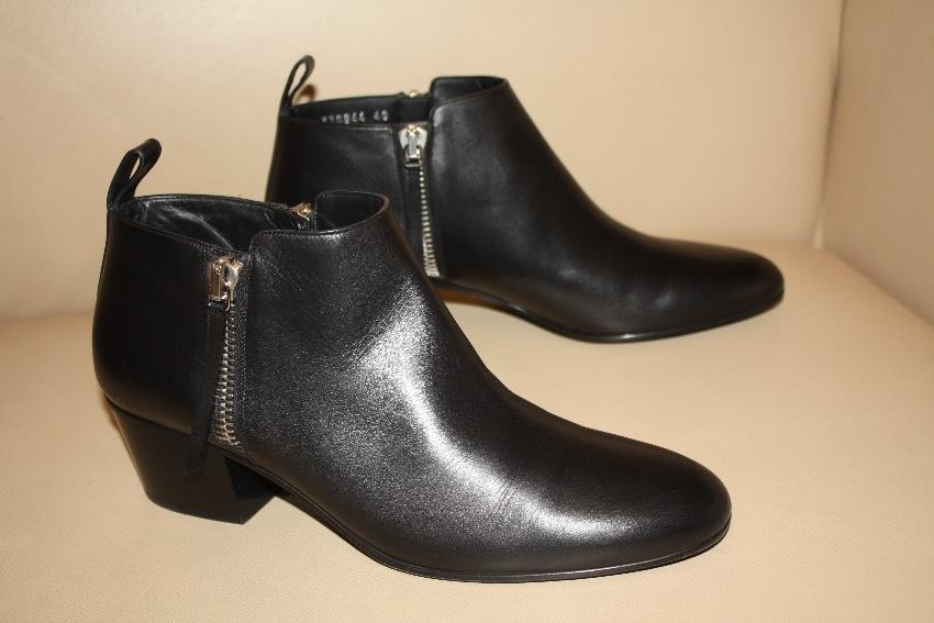 Gucci Black Low Block Heel Ankle Boots