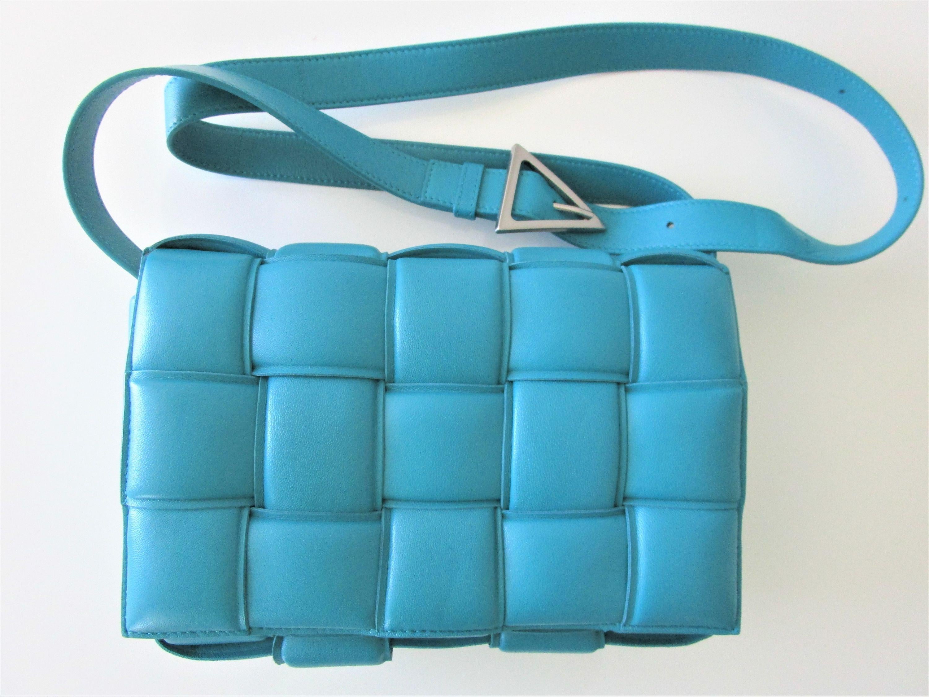 Cassette Small Padded Intrecciato Shoulder Bag