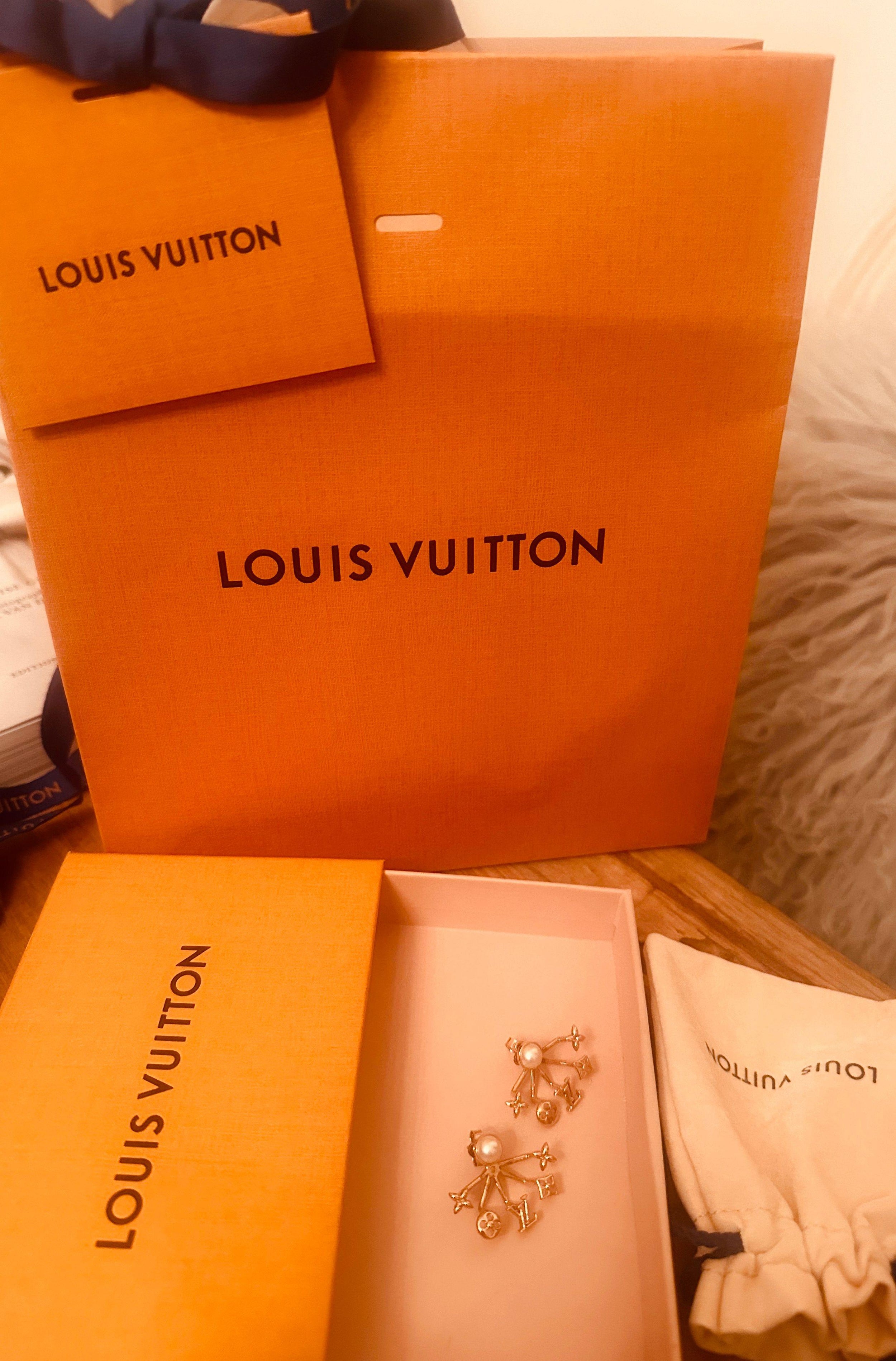 Louis Vuitton Faux Pearl Cruiser Earrings
