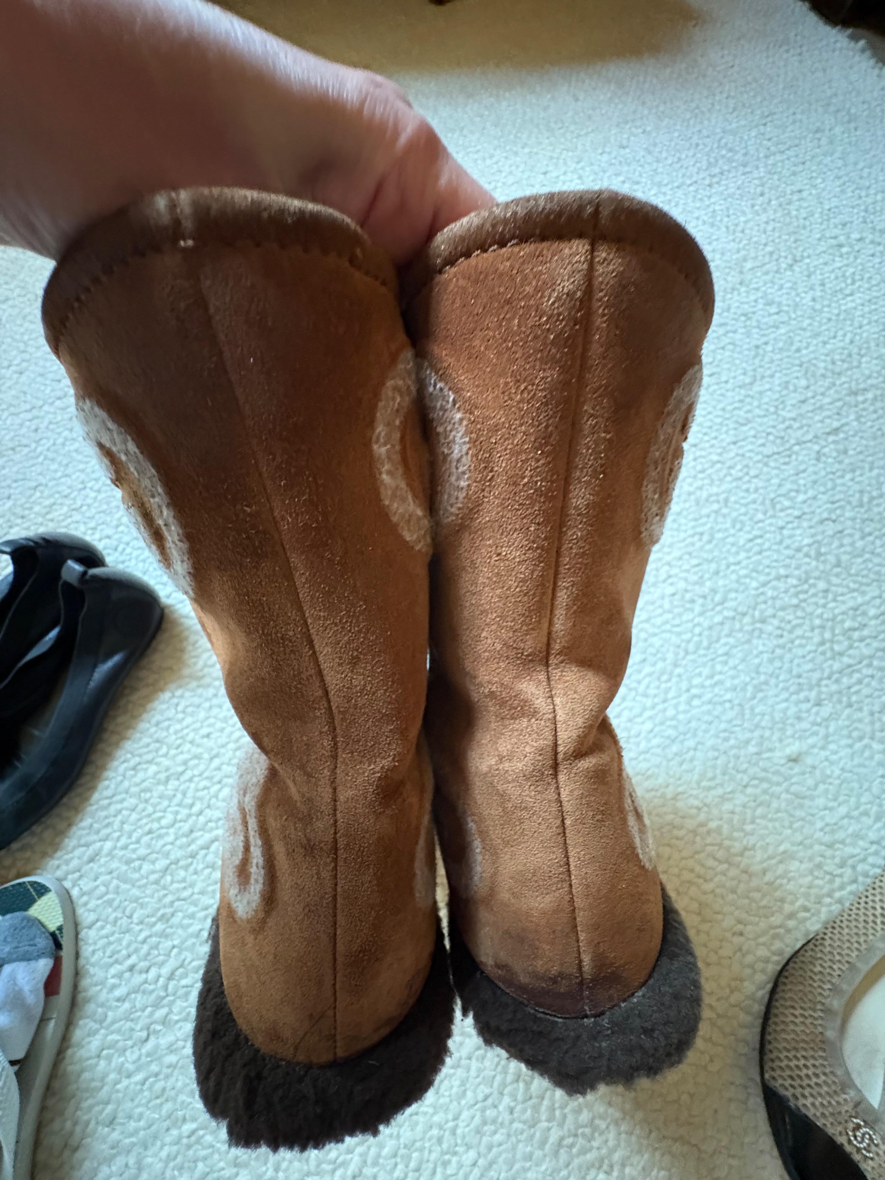 Gucci Tan Wuede/Wool GG Boots