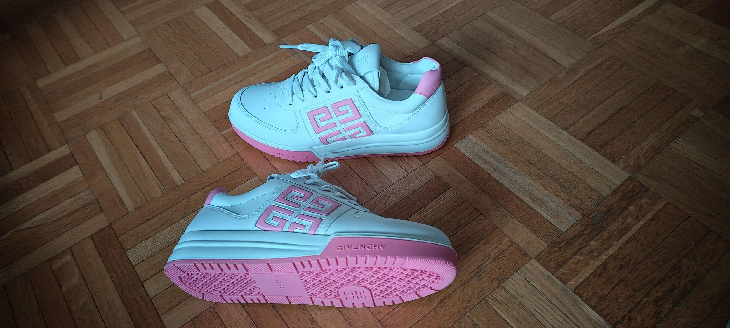 Givenchy White 4G Leather Sneakers