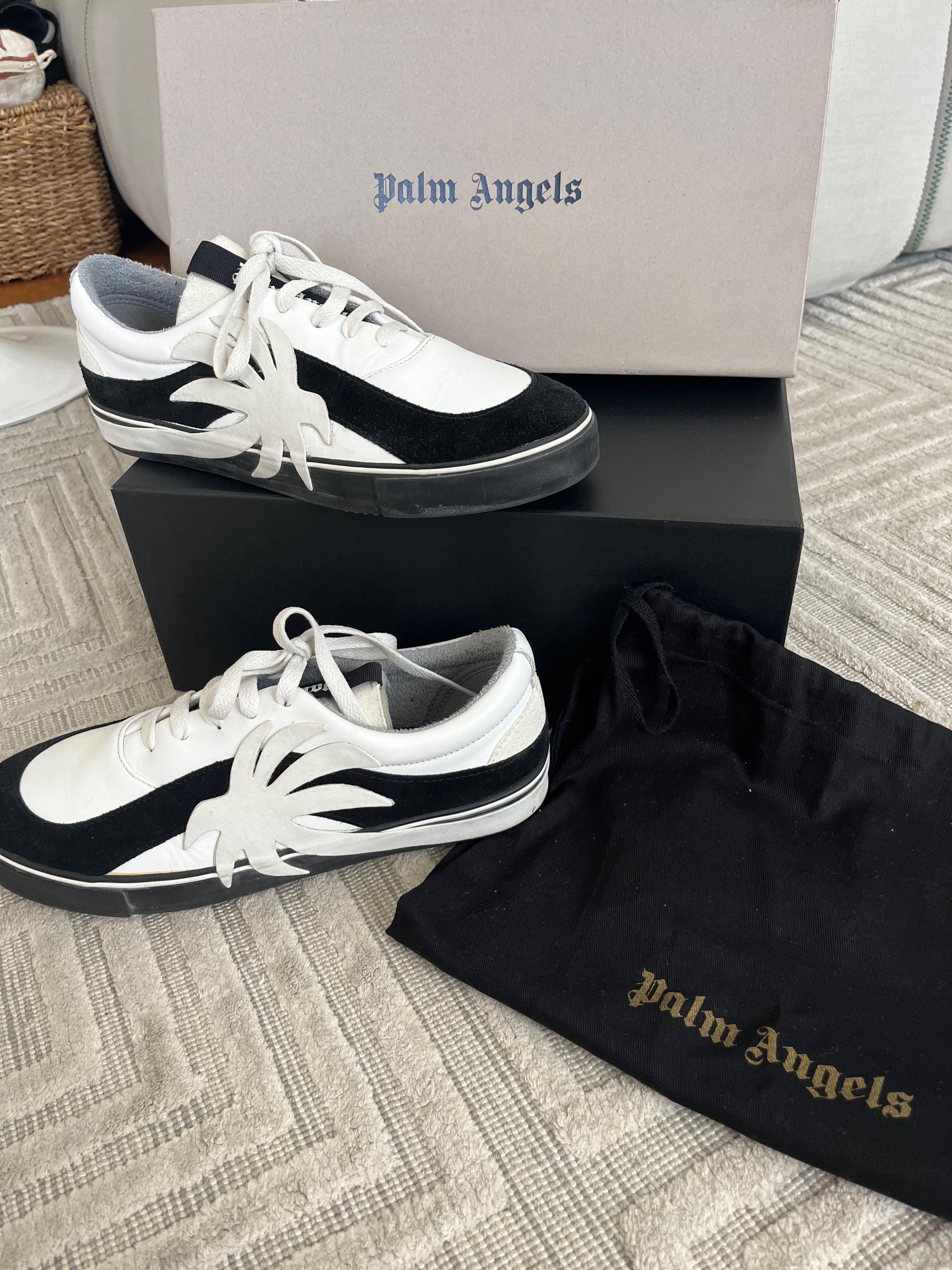 Palm Angels Men's Black And White Sneakers