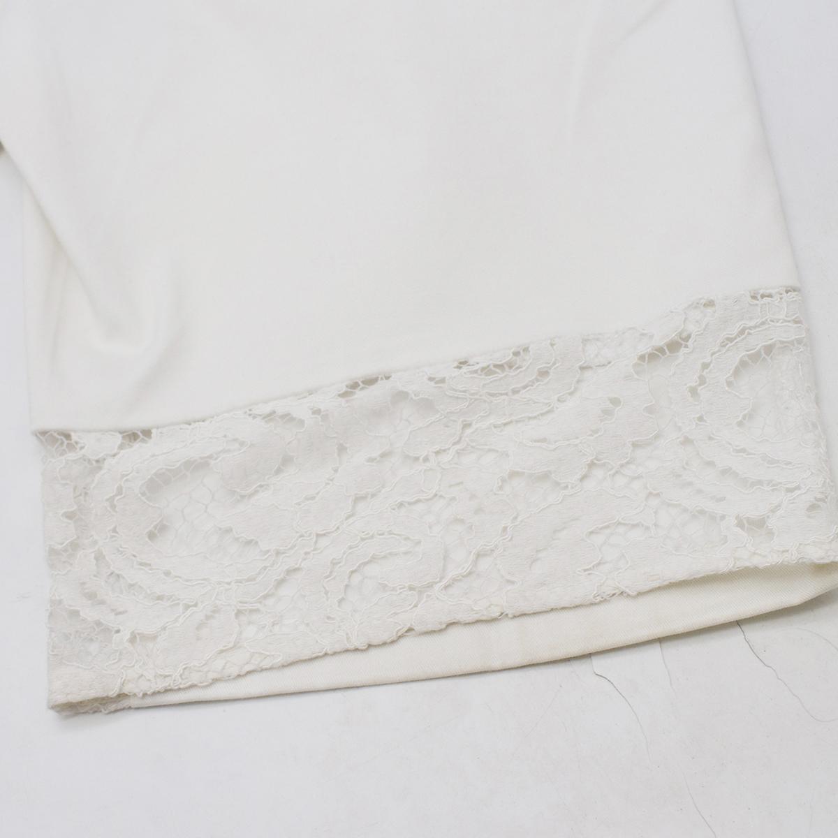 No.21 White Capri Shorts with Lace Detailing