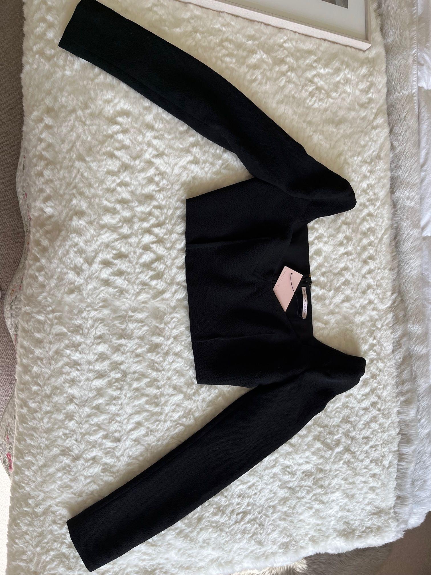 Jules Black Crepe Long Sleeved Crop Top
