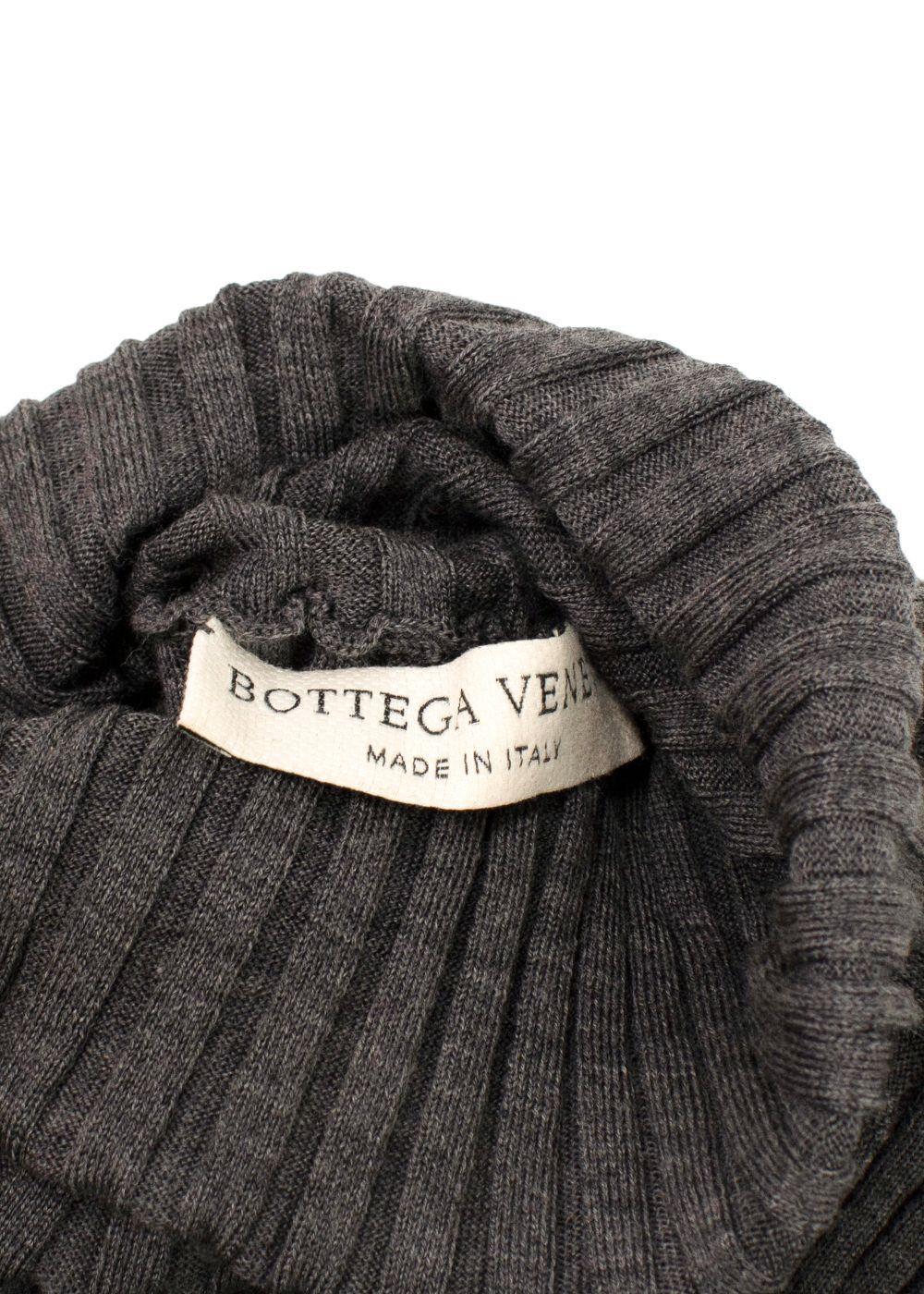 Bottega Veneta Grey Ribbed Knit Turtleneck Top