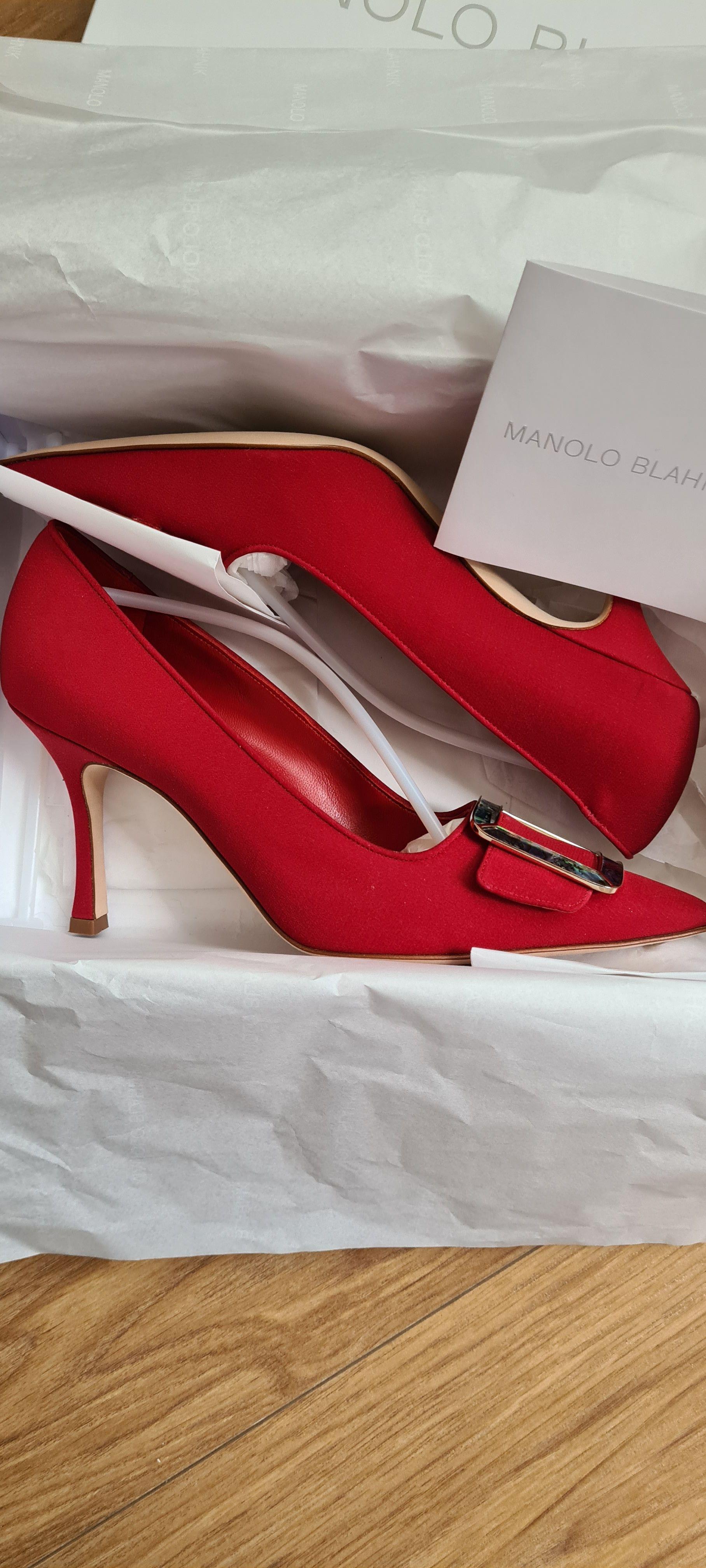 Maysale Red Satin Buckle Embellished Pumps