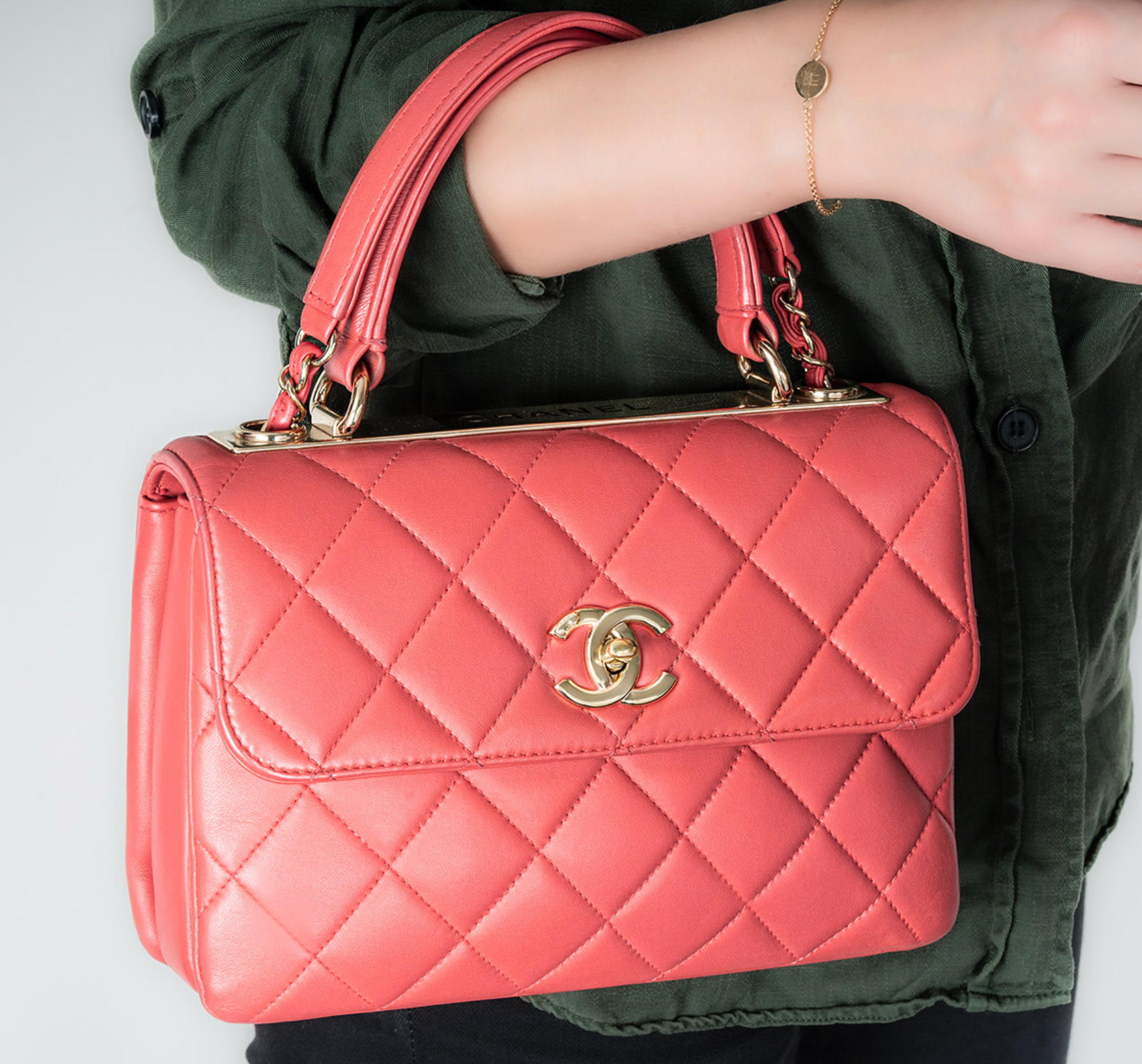 coral-pink lambskin leather small Trendy CC bag