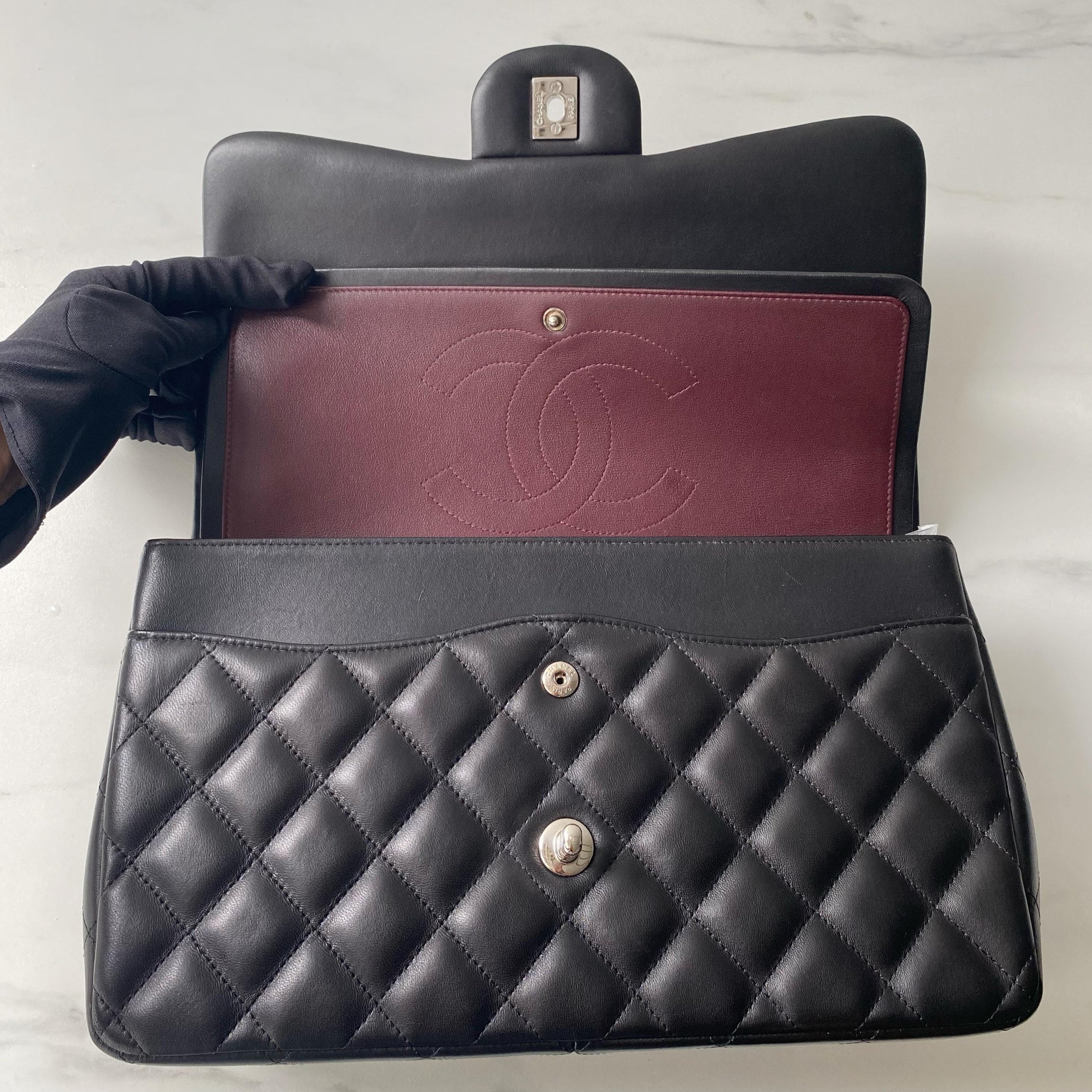Quilted Lambskin Classic Jumbo Double Flap