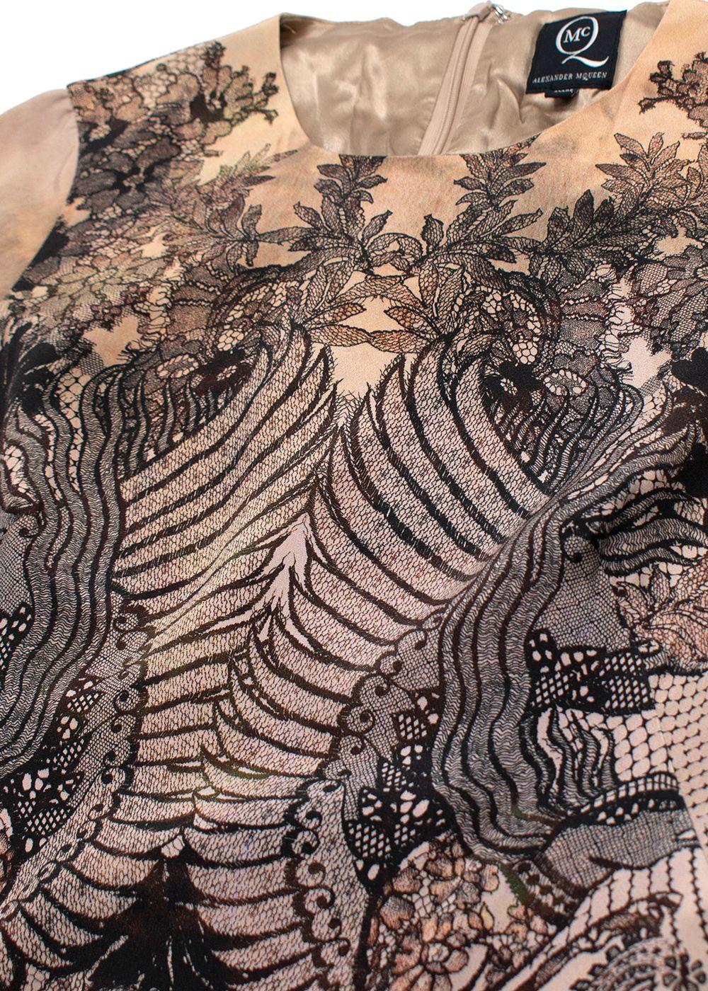 Alexander McQueen MCQ black lace-effect botanical print dress