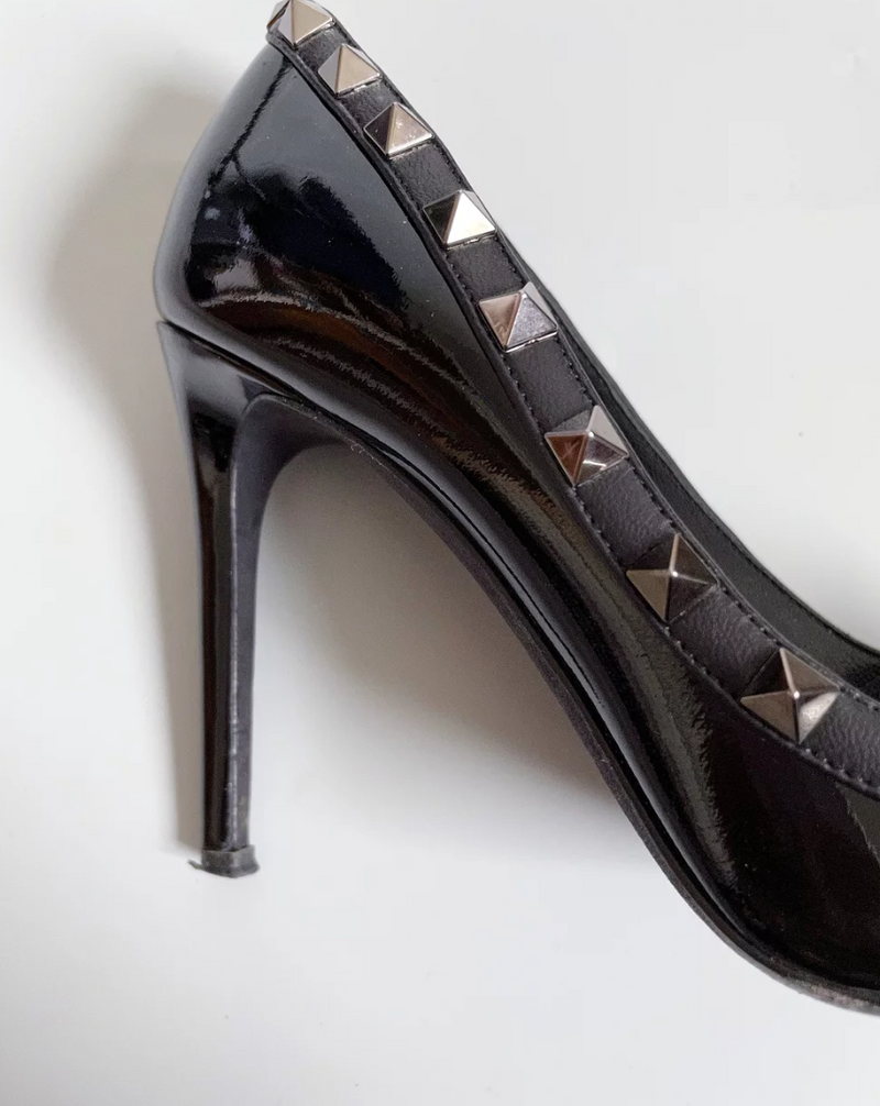 Valentino Rockstud Noir Patent Pumps