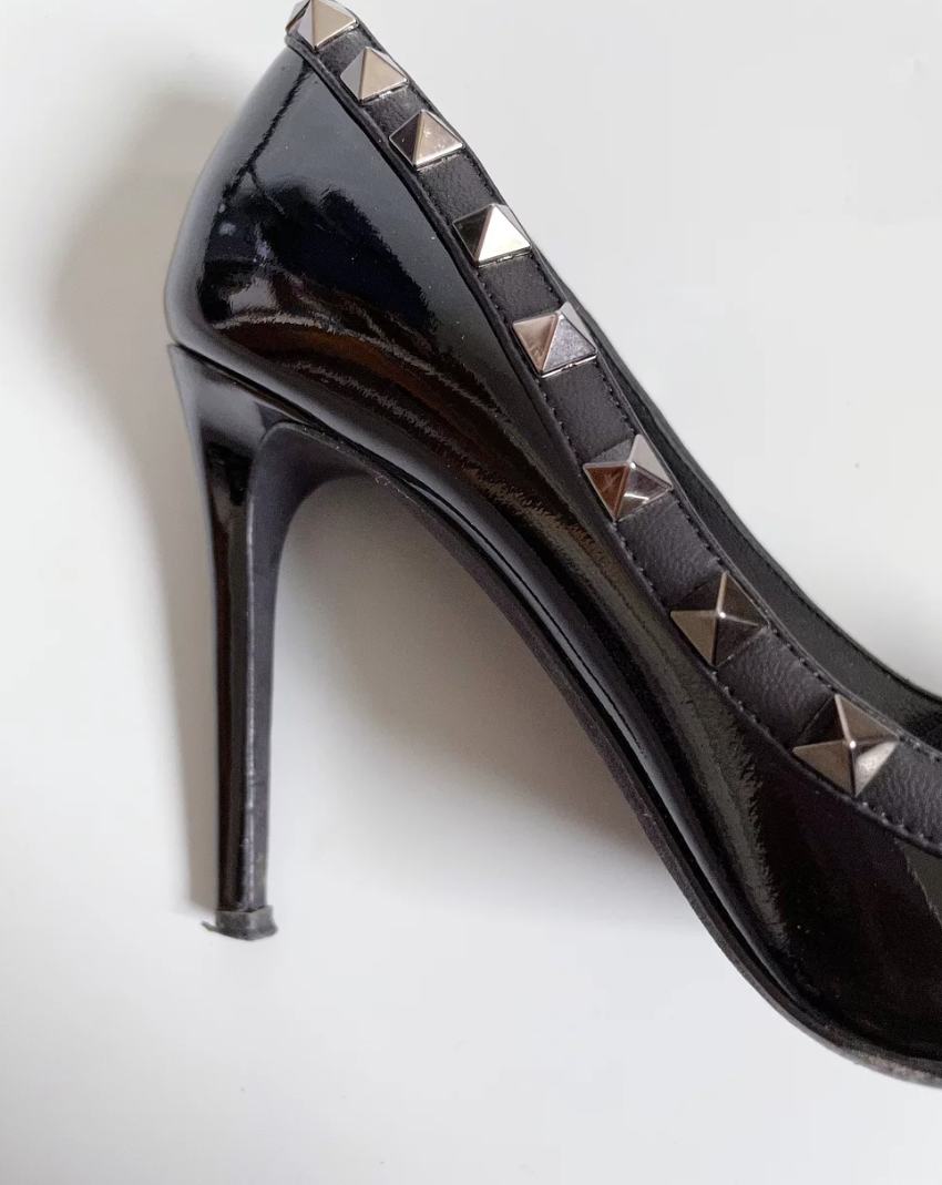 Valentino Rockstud Noir Patent Pumps
