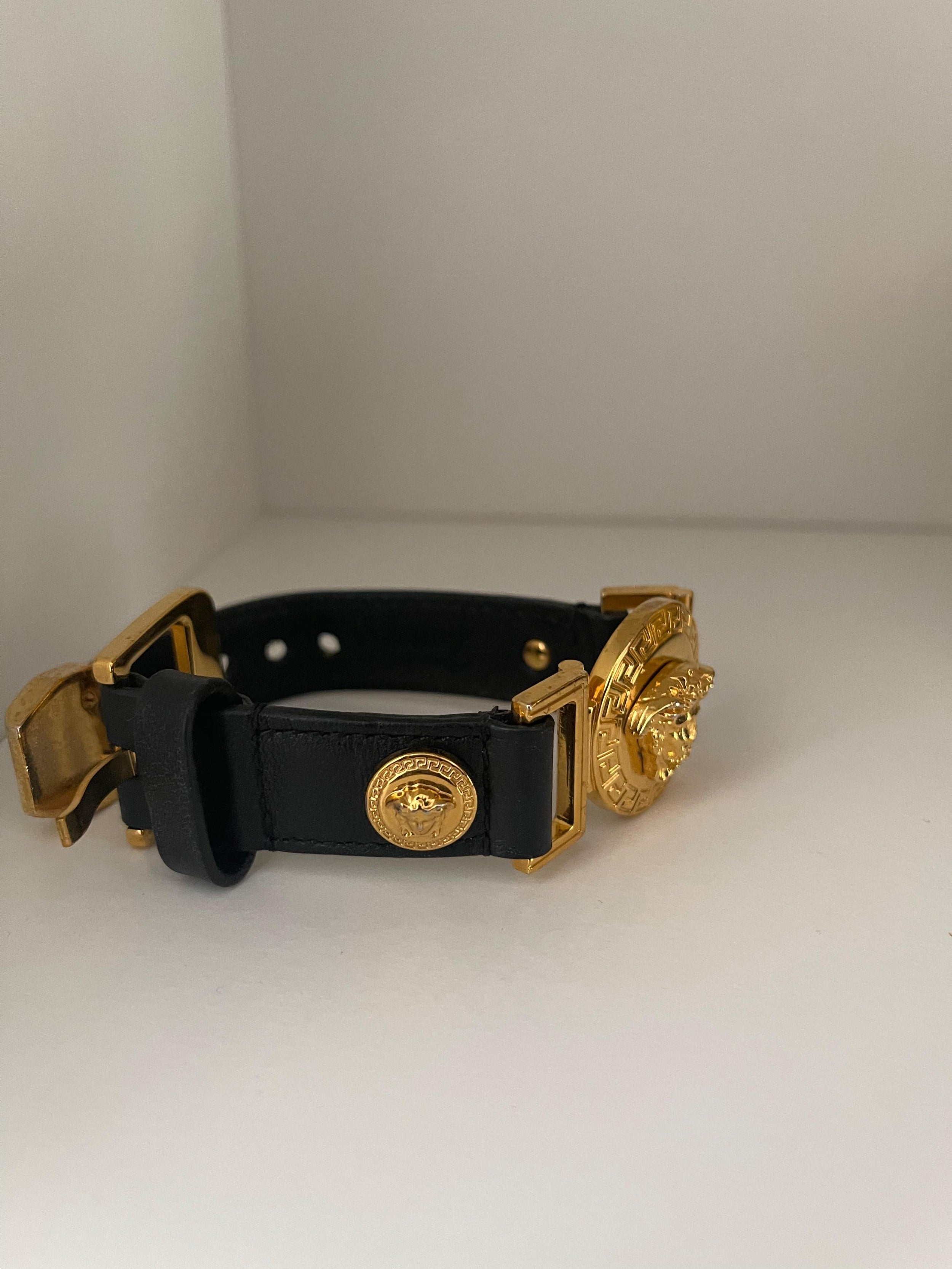 Black leather & gold-tone metal Medusa bracelet