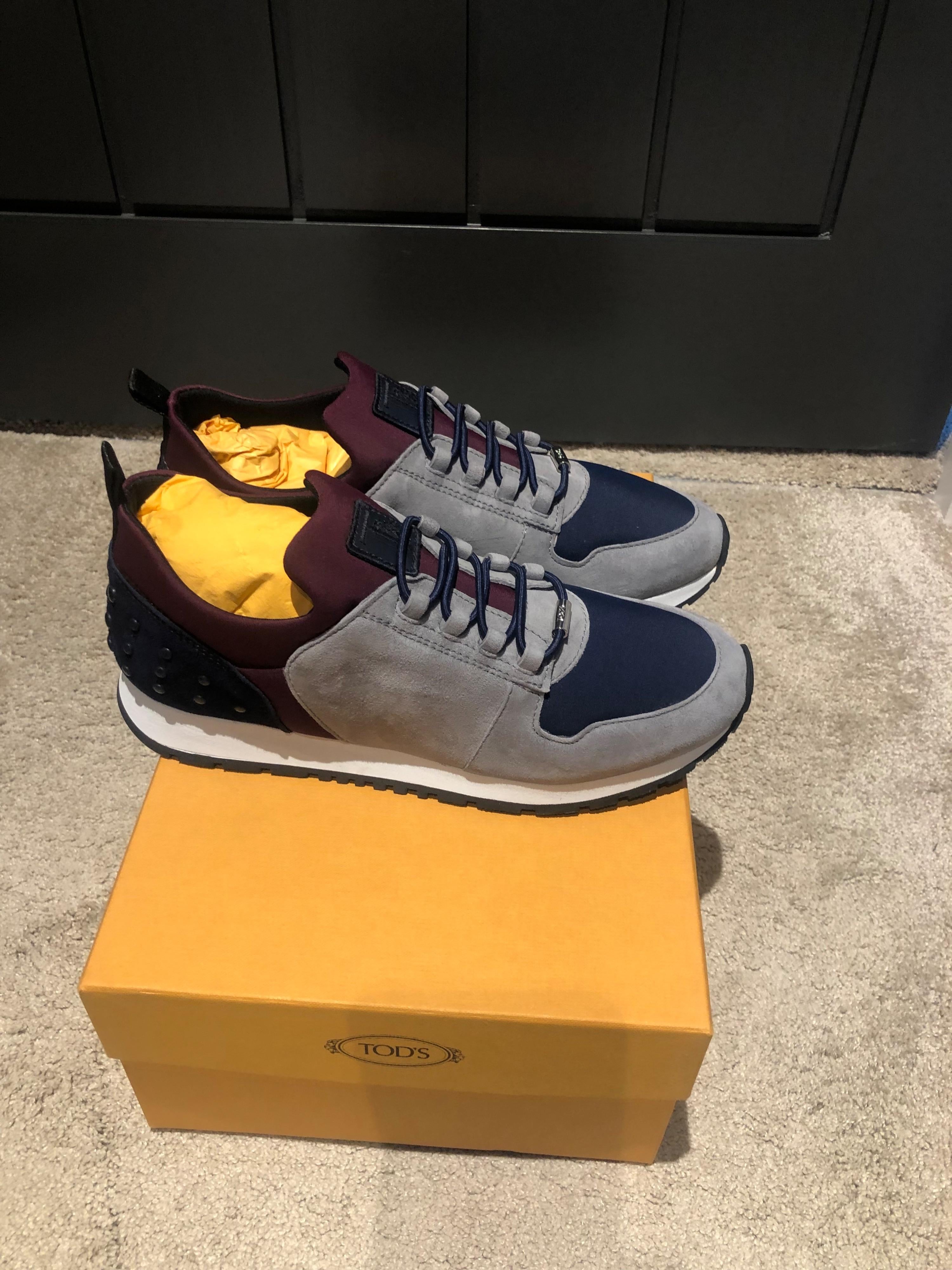 Grey suede & burgundy jersey trainers