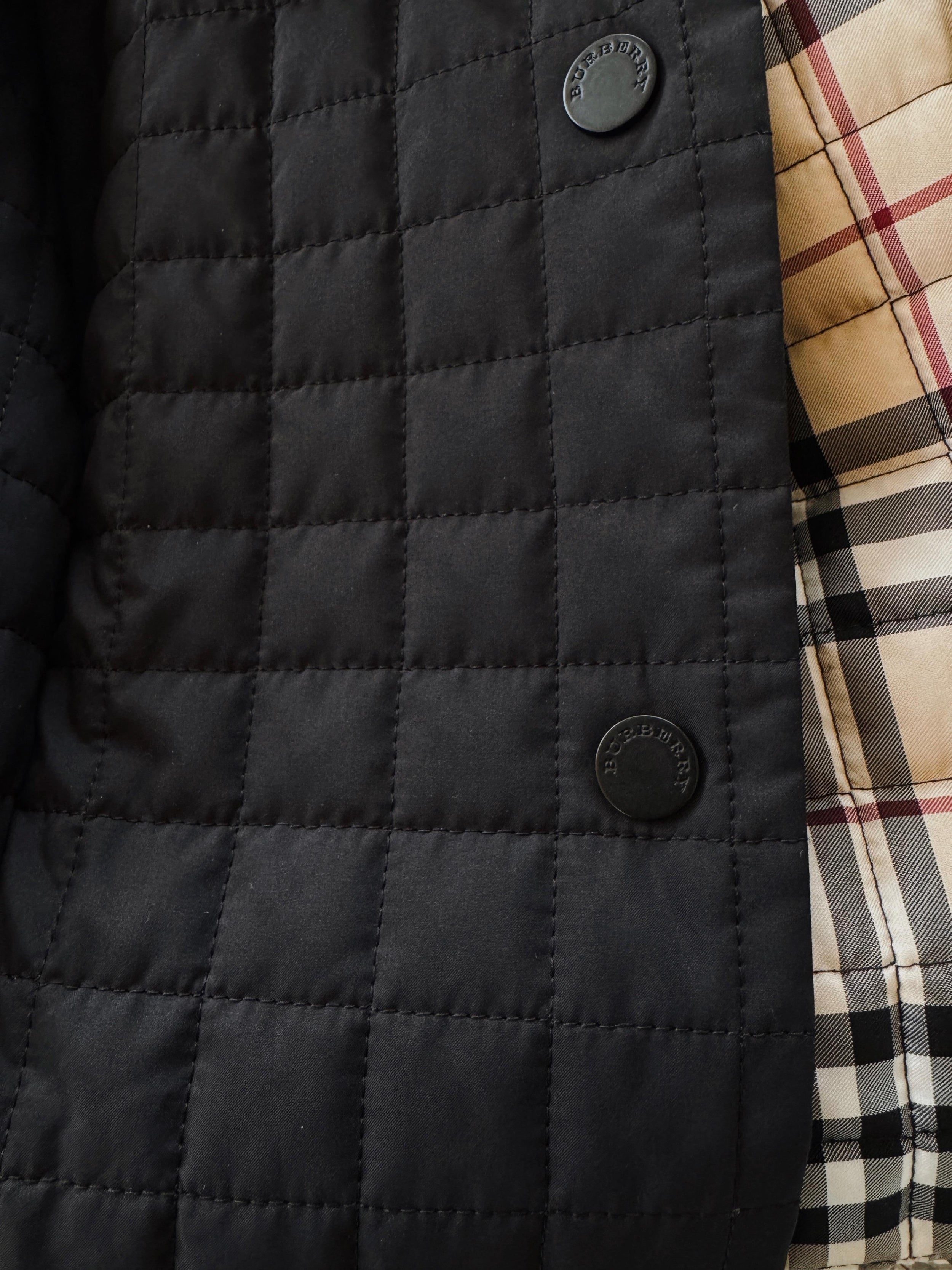 Burberry Black Quilted Jacket With Detachable Fur Collar