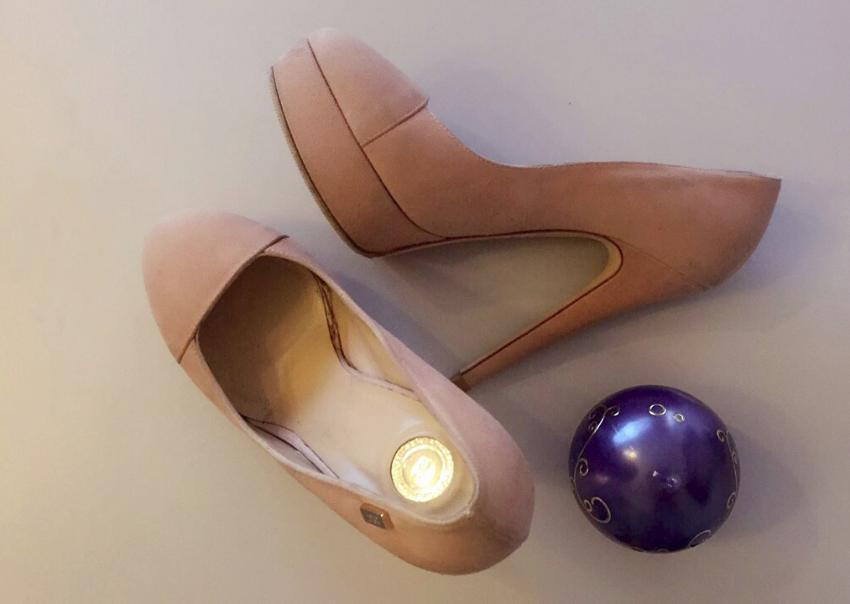 ELISABETTA FRANCHI Suede Pumps