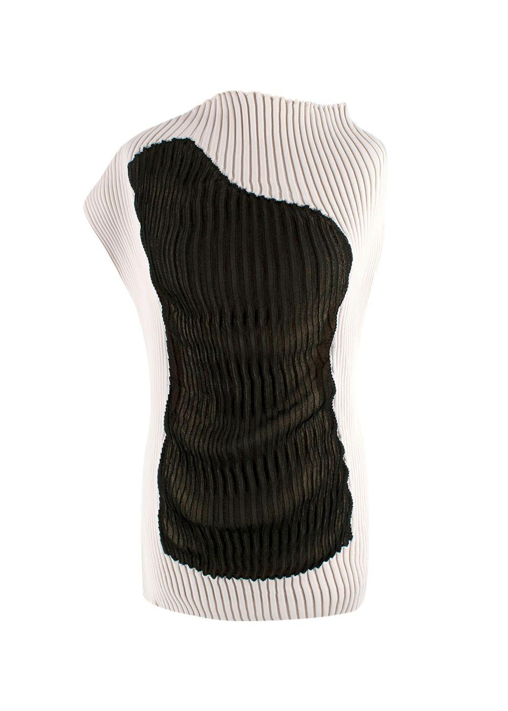 Issey Miyake Technical Jersey Pleated Colour-block Top