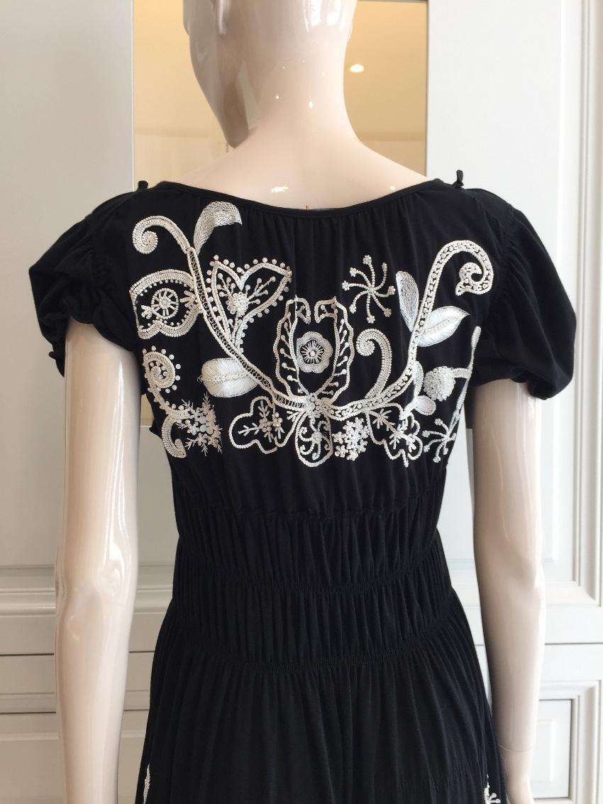 Gaetano Navarra Hand Embroidered Black & White Beaded Dress
