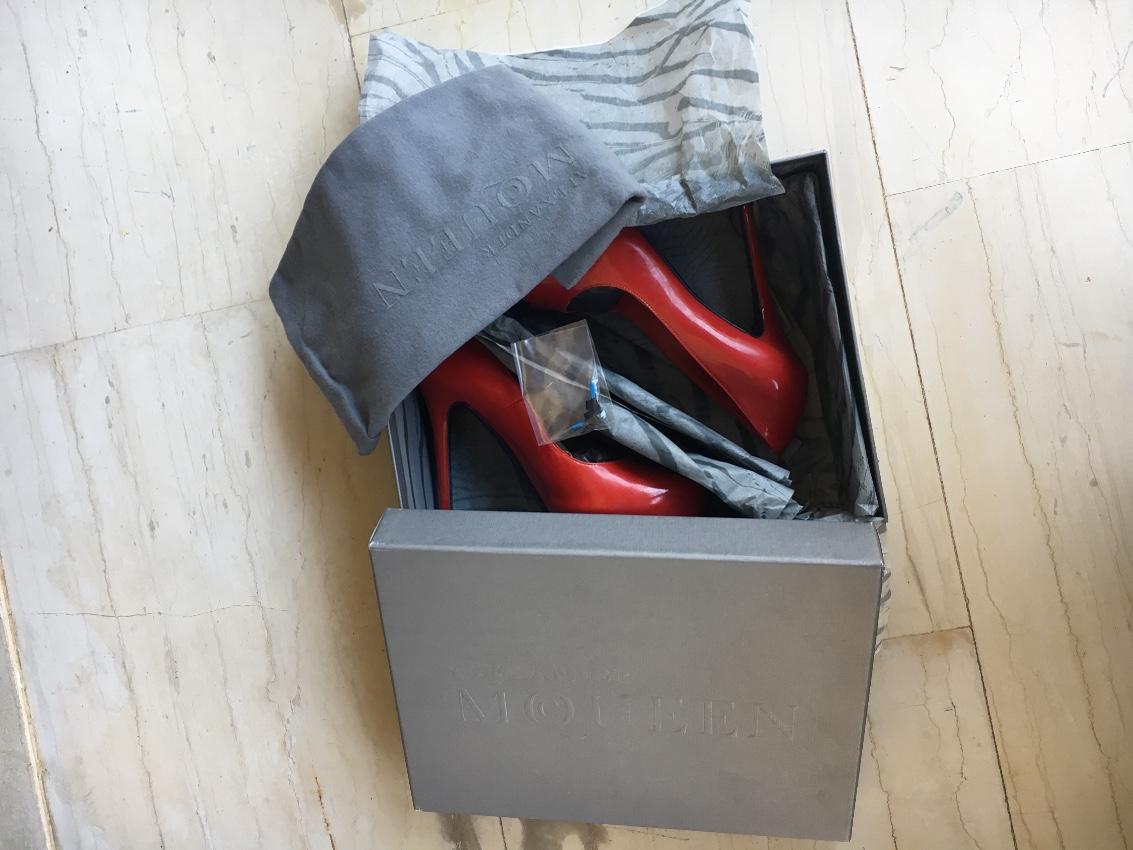 Alexander McQueen Red Peep-Toe Love Pumps