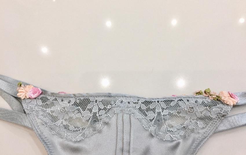Chantal Thomass Green Pure Silk Balconette Bra & Thong Set