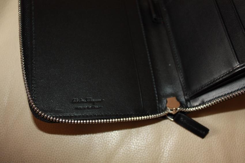 Salvatore Ferragamo Printed Zip-Around Wallet