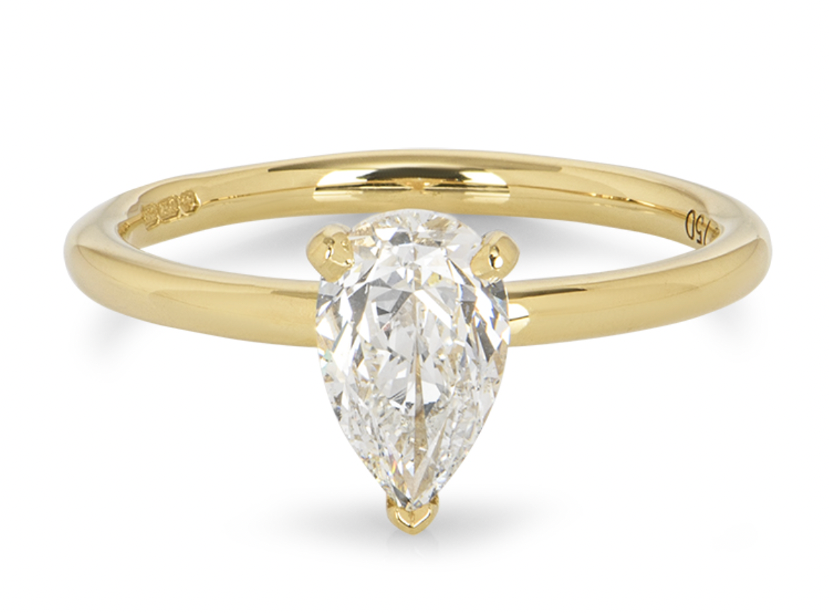 18kt Yellow Gold Pear Cut Diamond Engagement Ring - Size 53