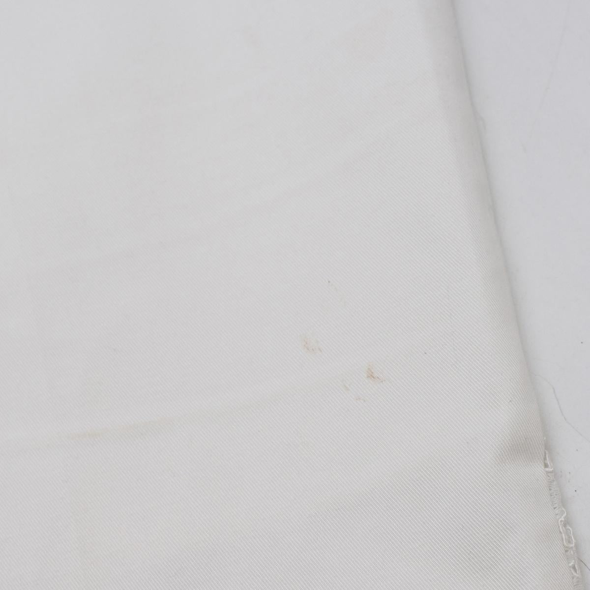 No.21 White Capri Shorts with Lace Detailing